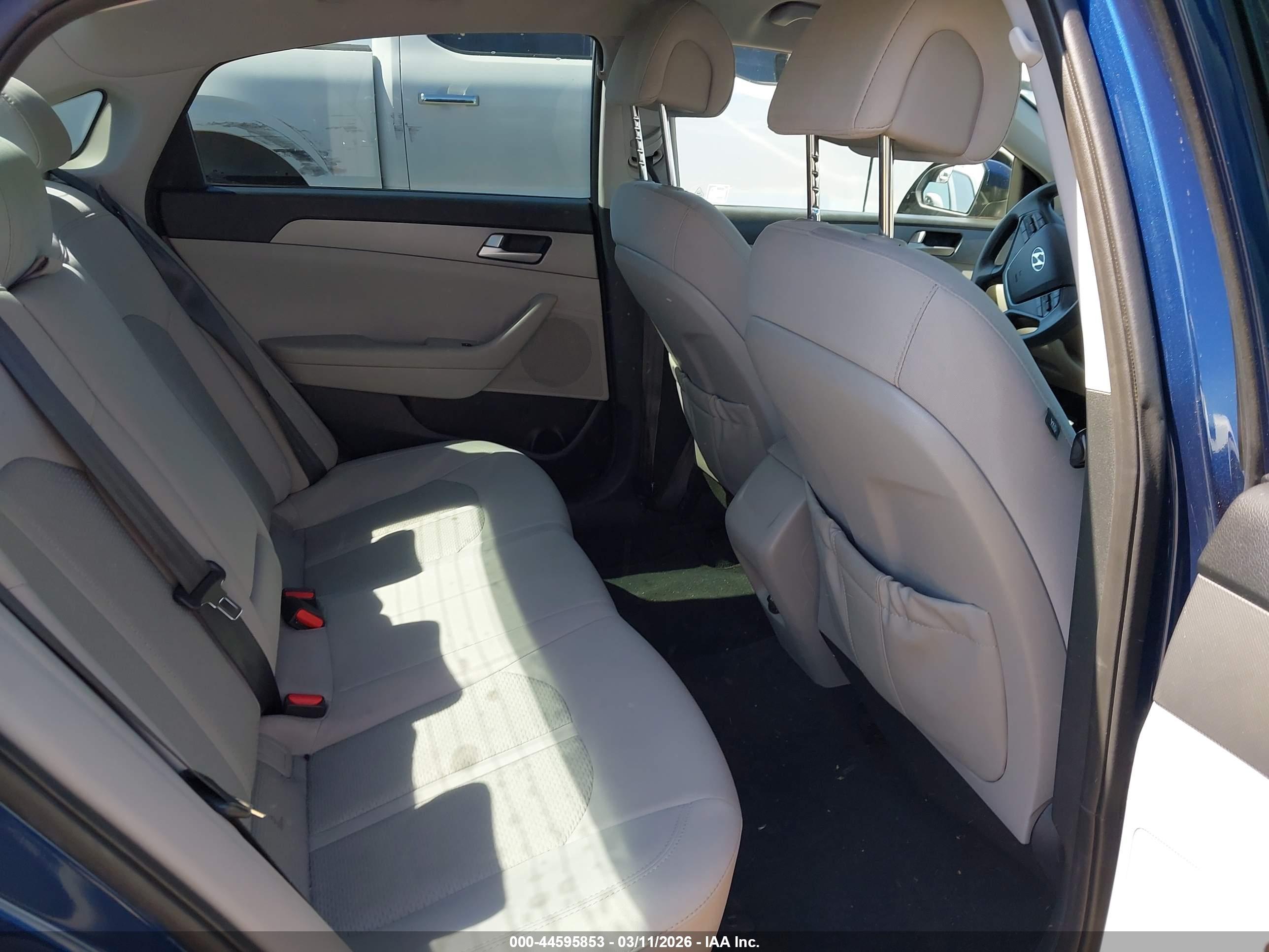 HYUNDAI SONATA image 8