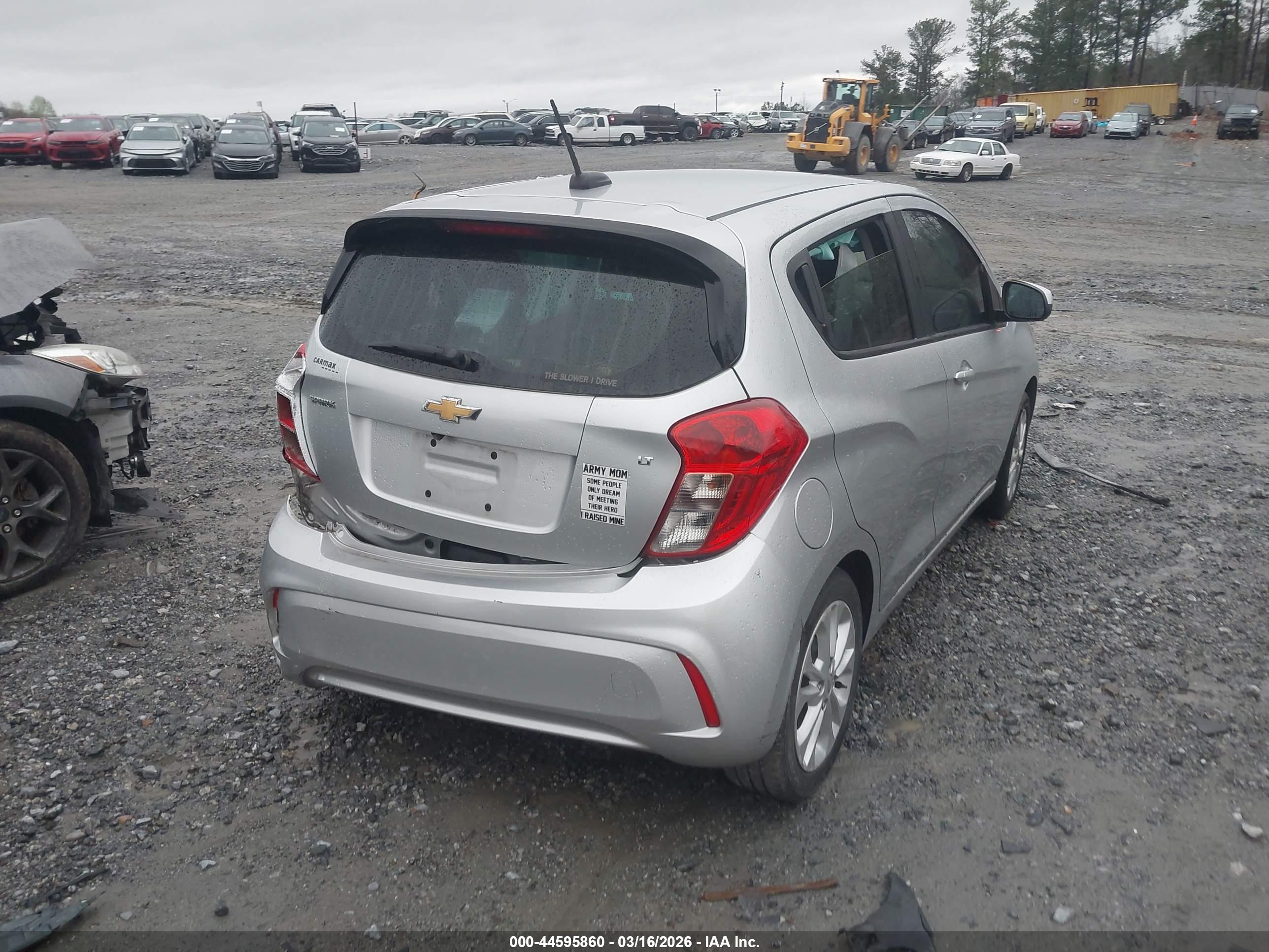 CHEVROLET SPARK image 4