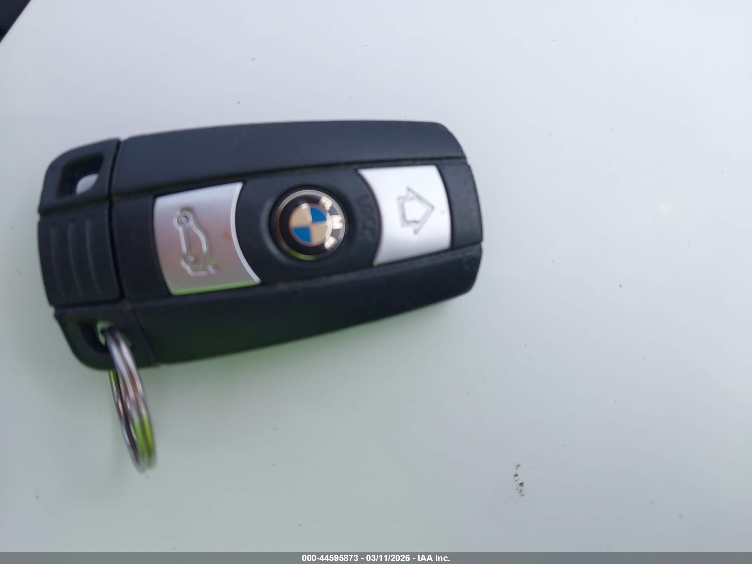 BMW 550I image 11