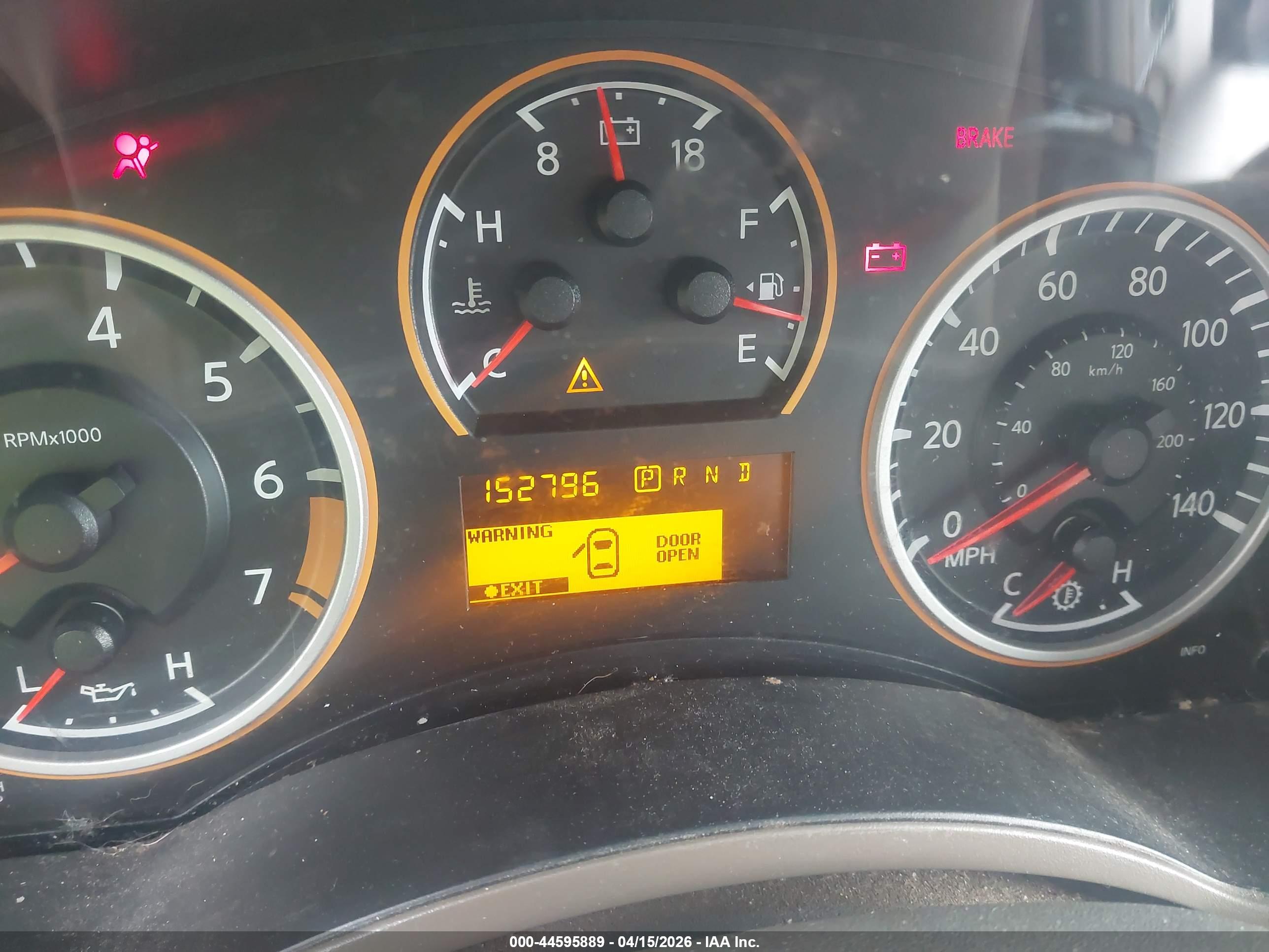 NISSAN ARMADA image 7