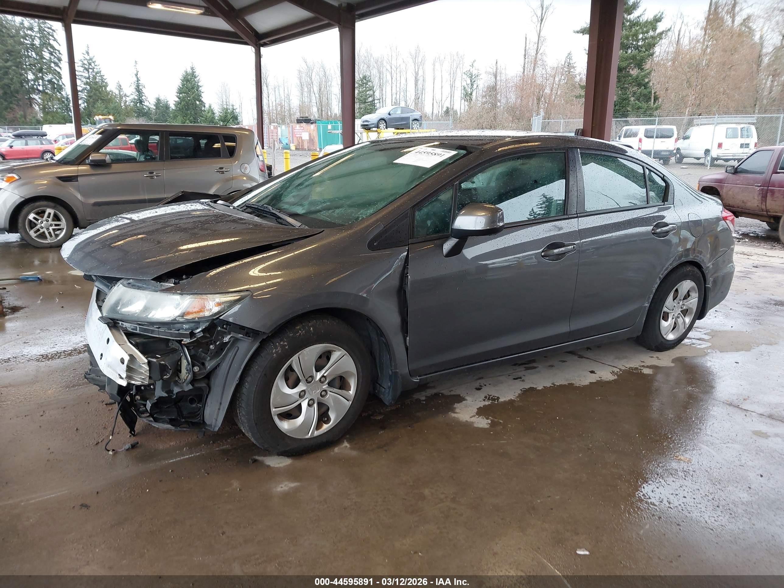 HONDA CIVIC image 2