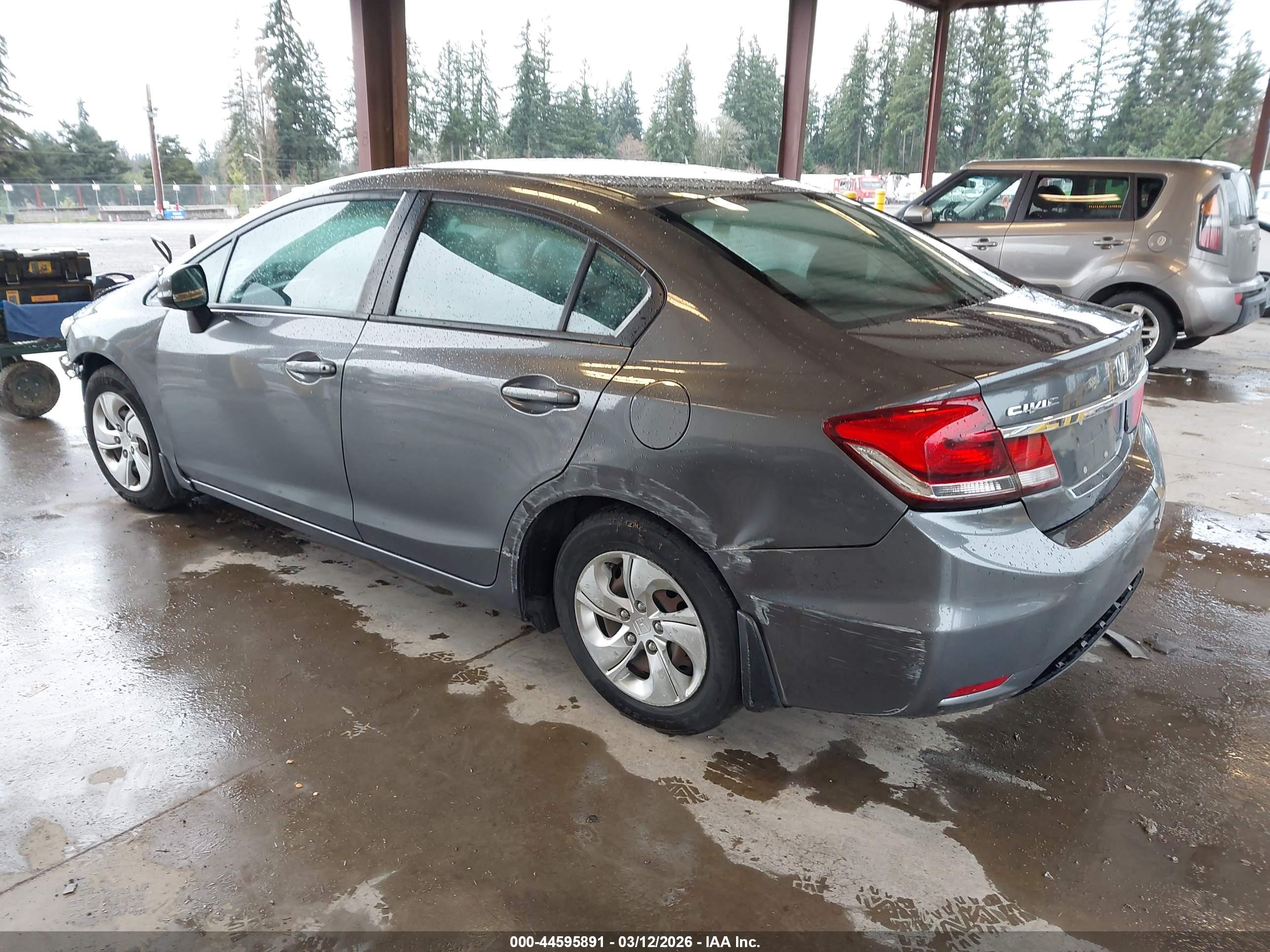 HONDA CIVIC image 3