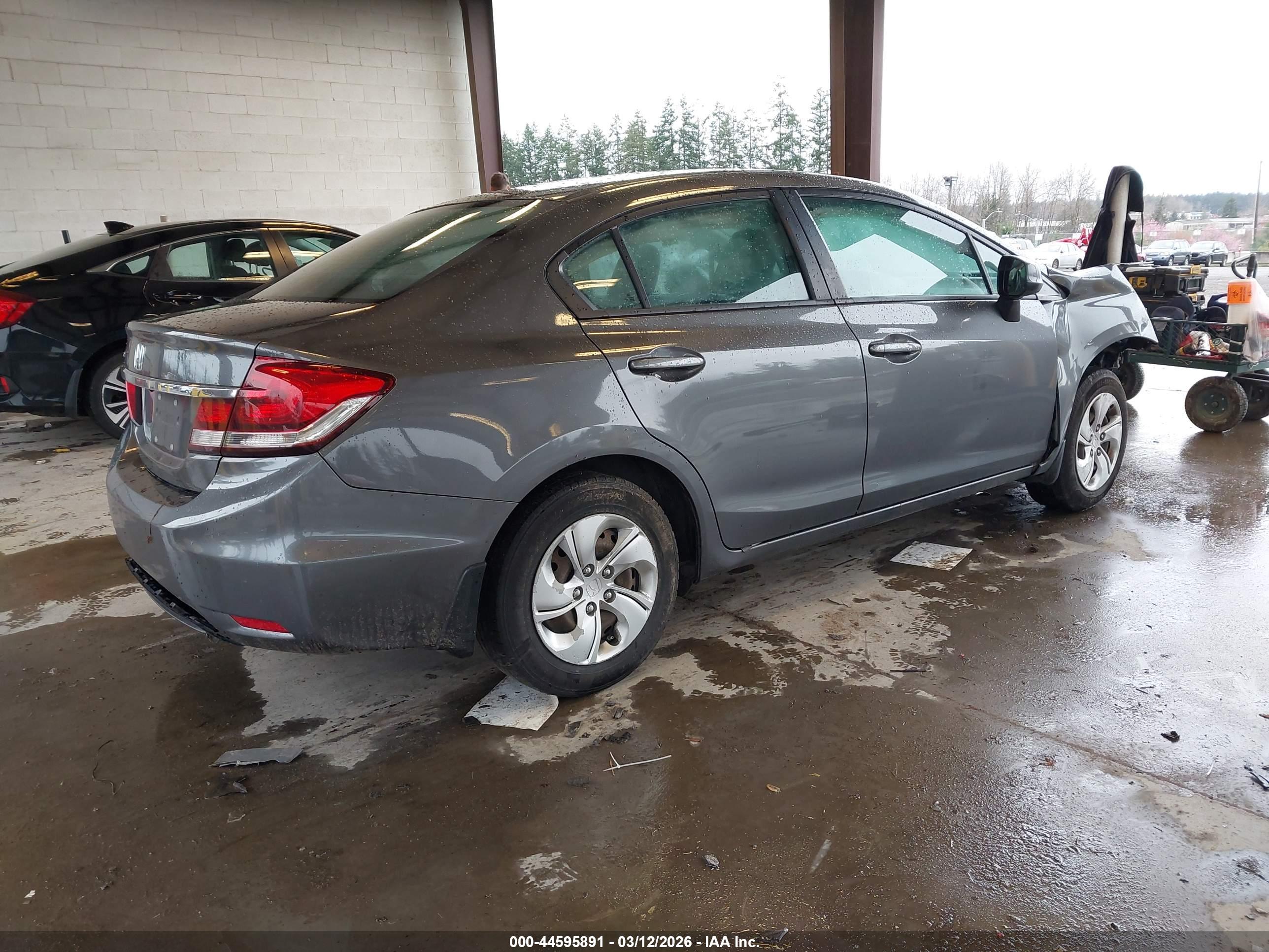 HONDA CIVIC image 4