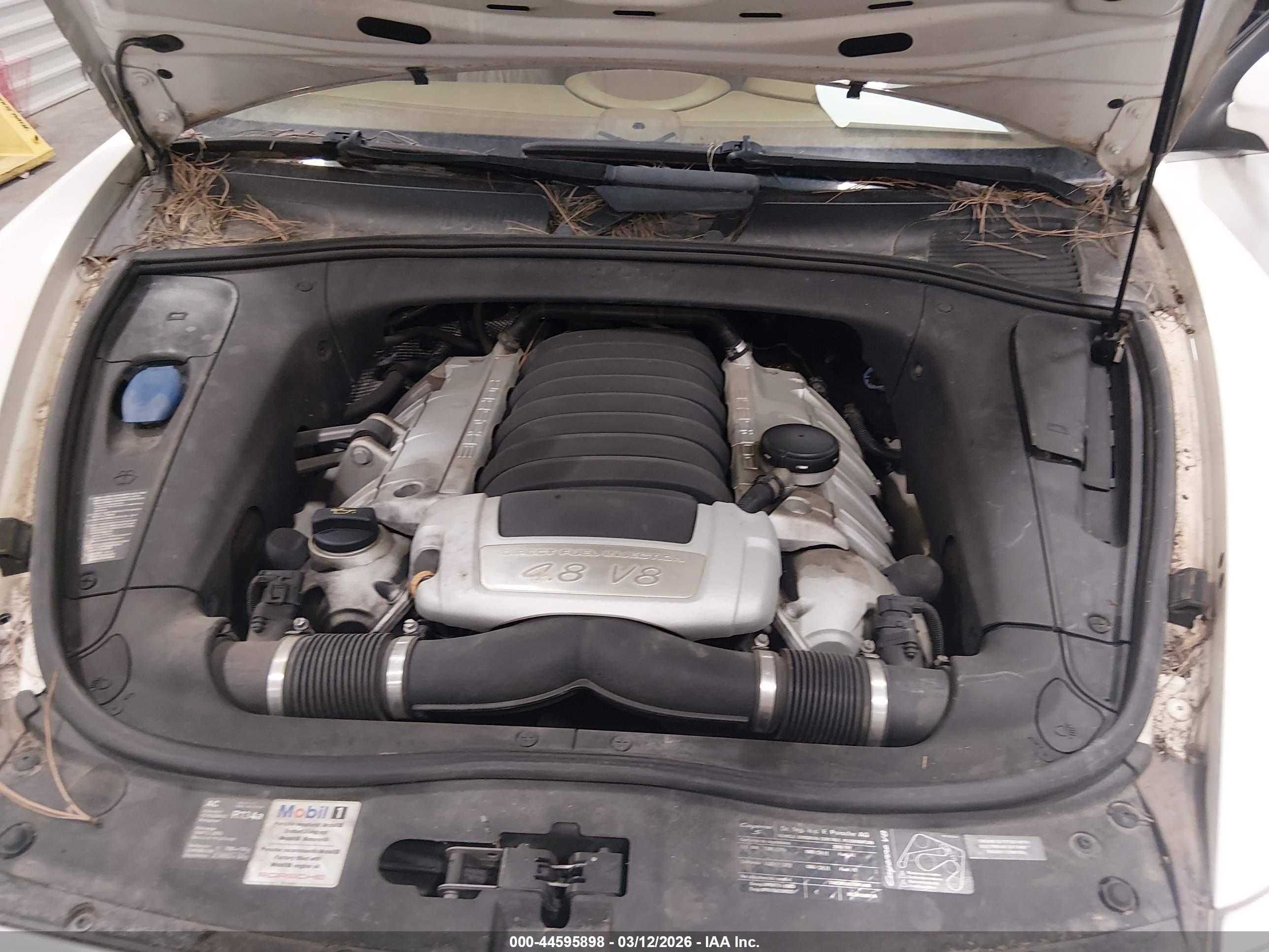 PORSCHE CAYENNE image 10