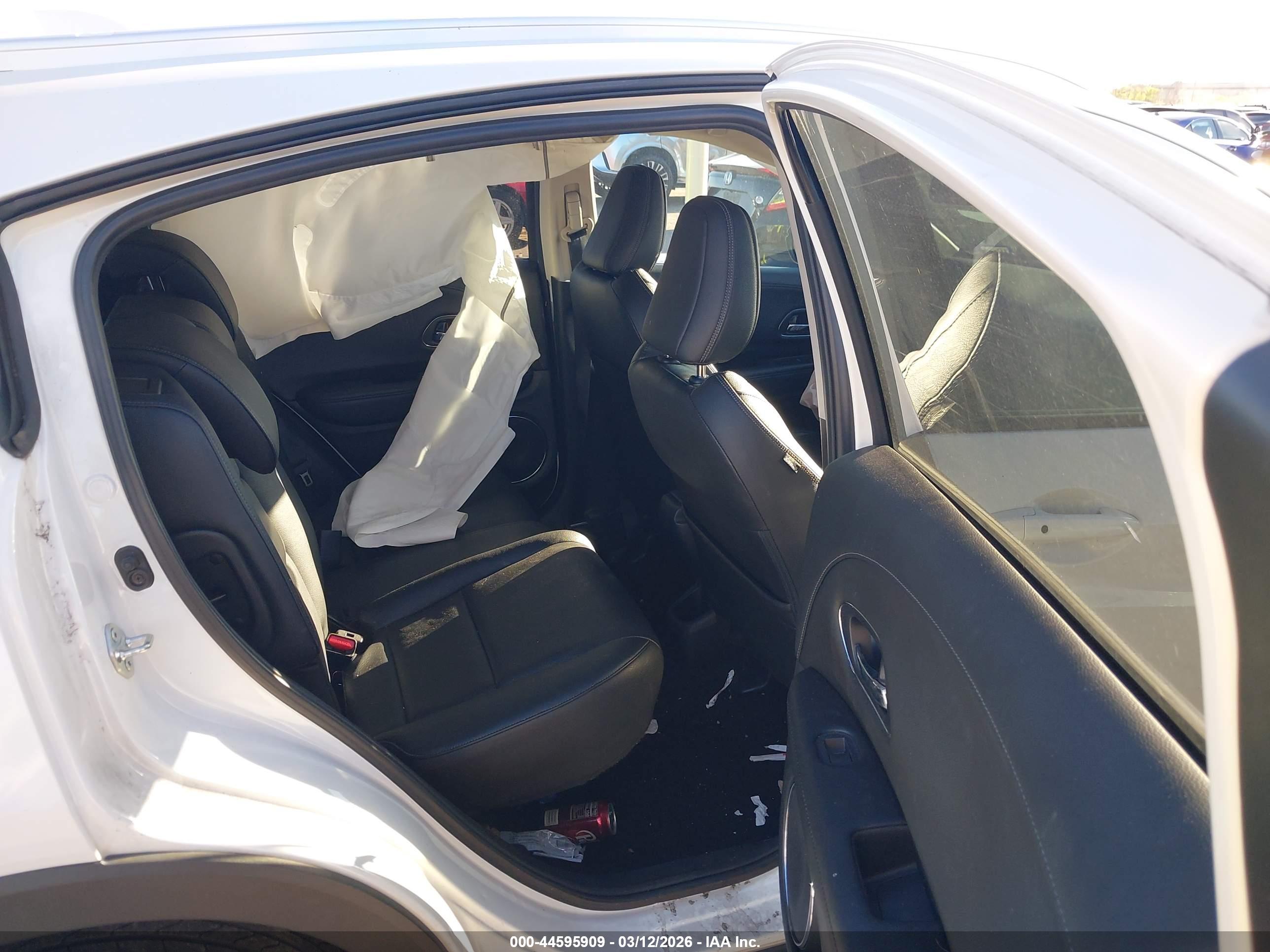 HONDA HR-V image 8