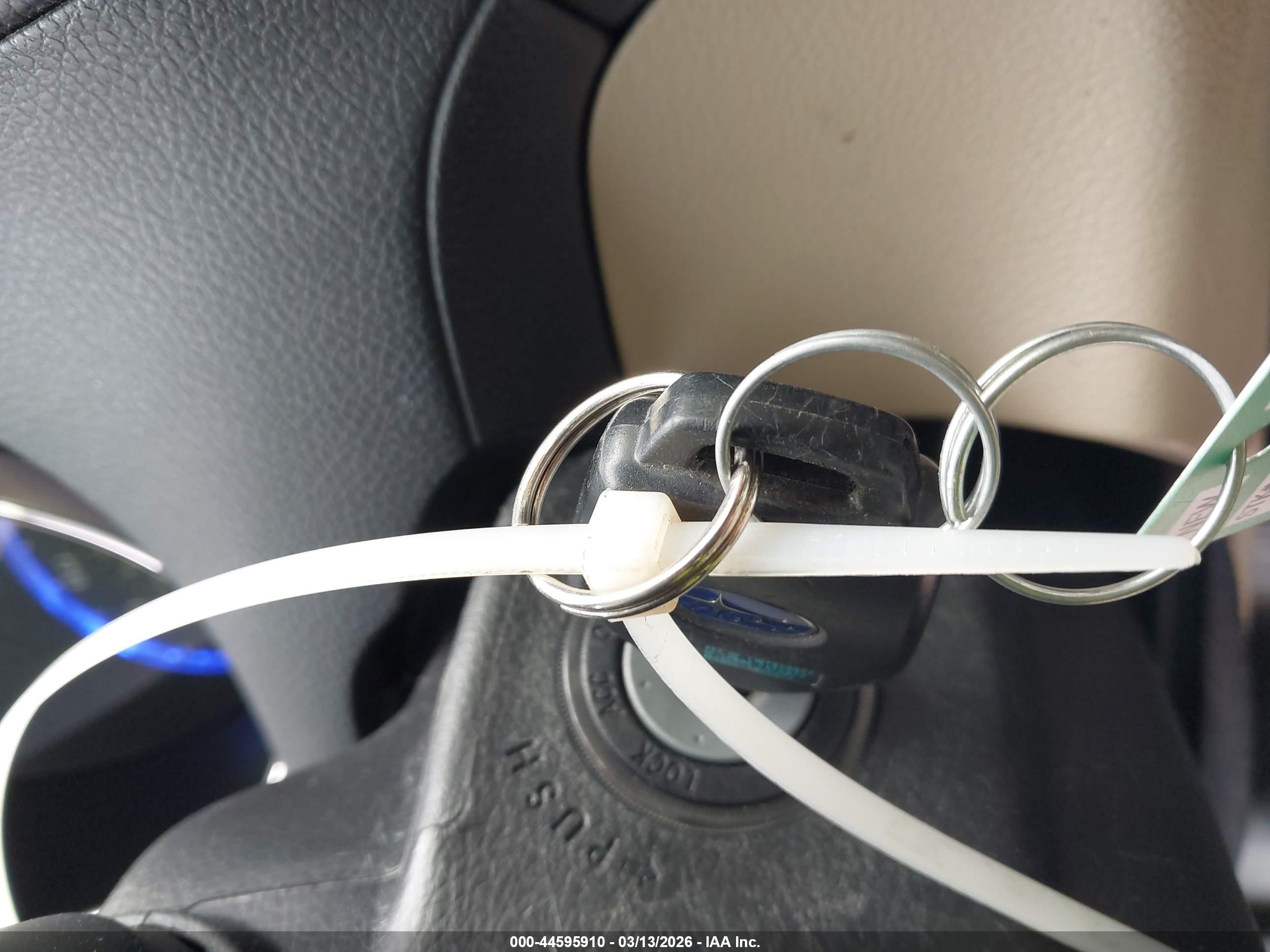 SUBARU OUTBACK image 11