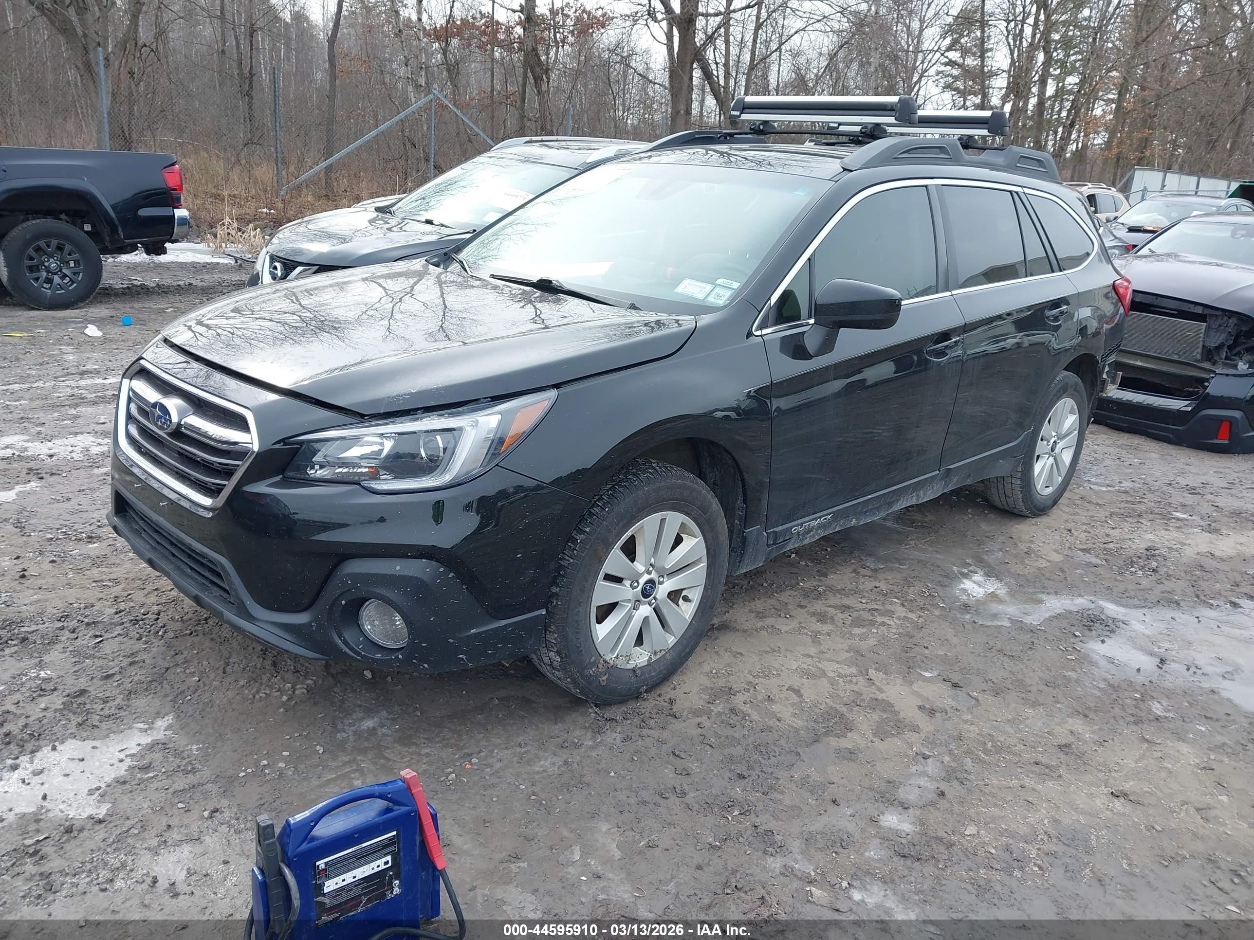 SUBARU OUTBACK image 2