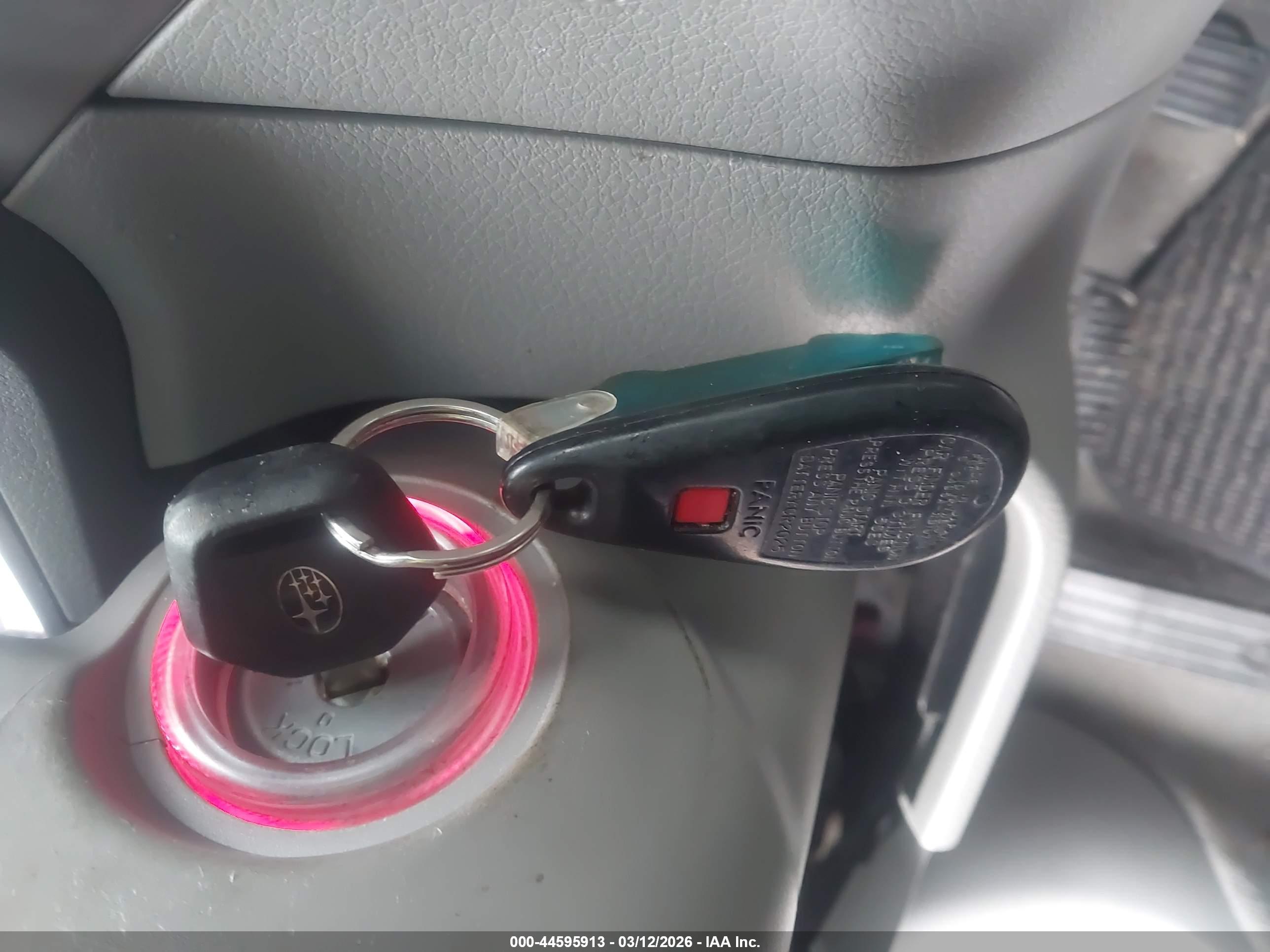 SUBARU FORESTER image 11