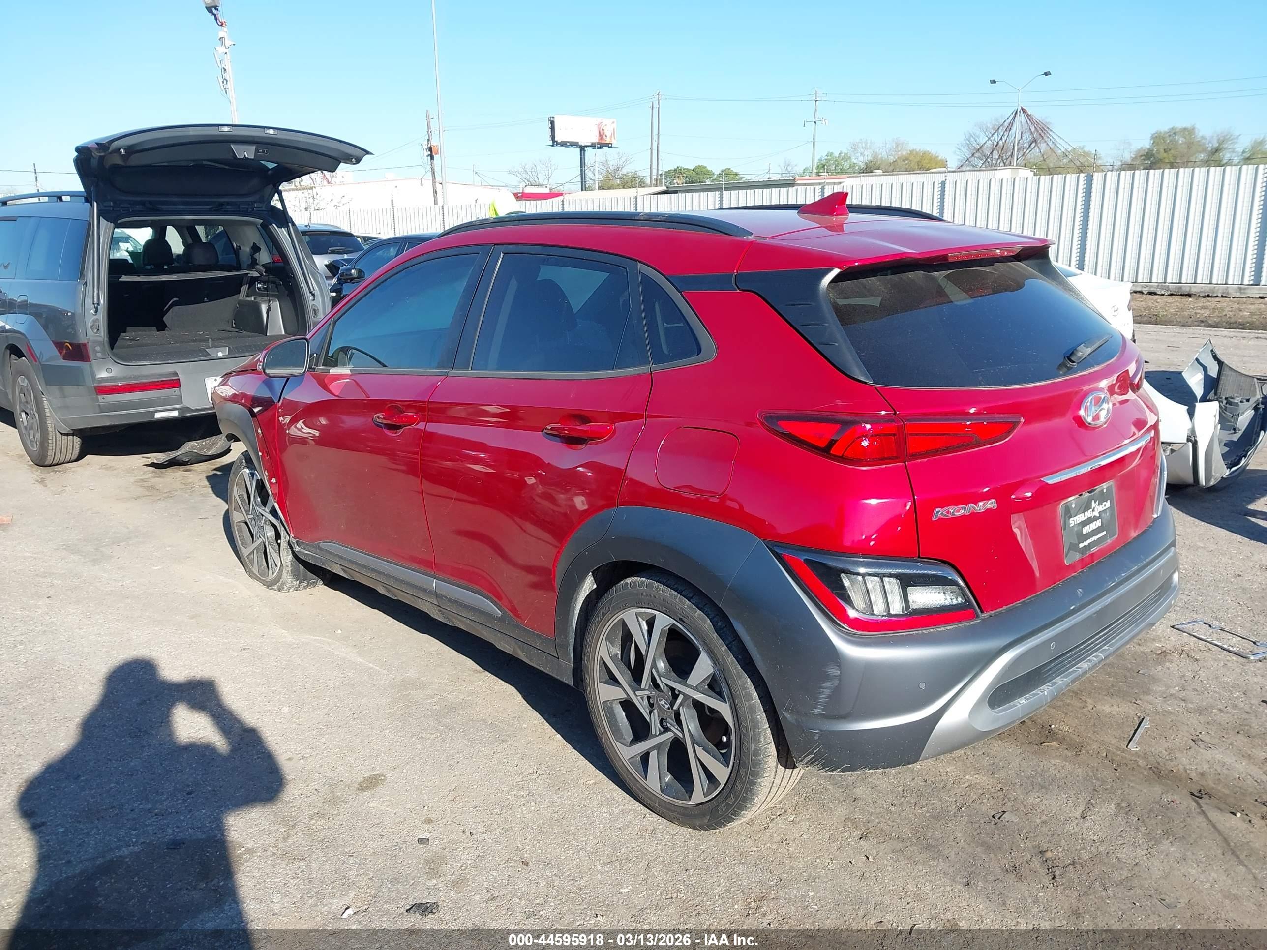 HYUNDAI KONA image 3