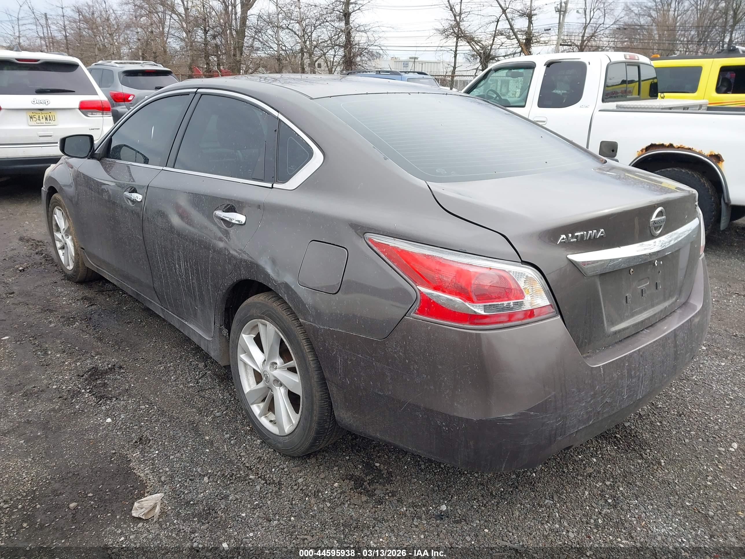 NISSAN ALTIMA image 3