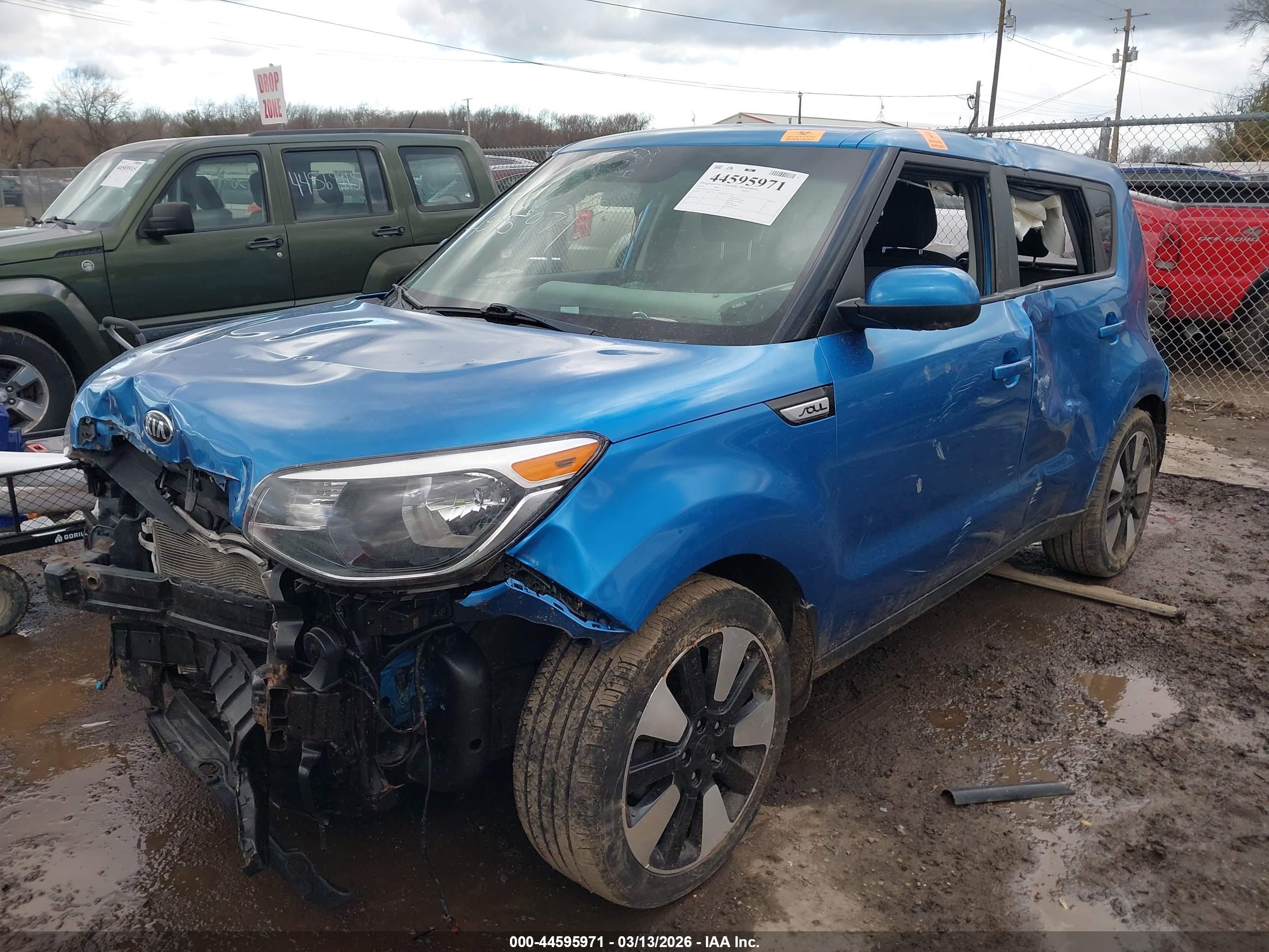 KIA SOUL image 2