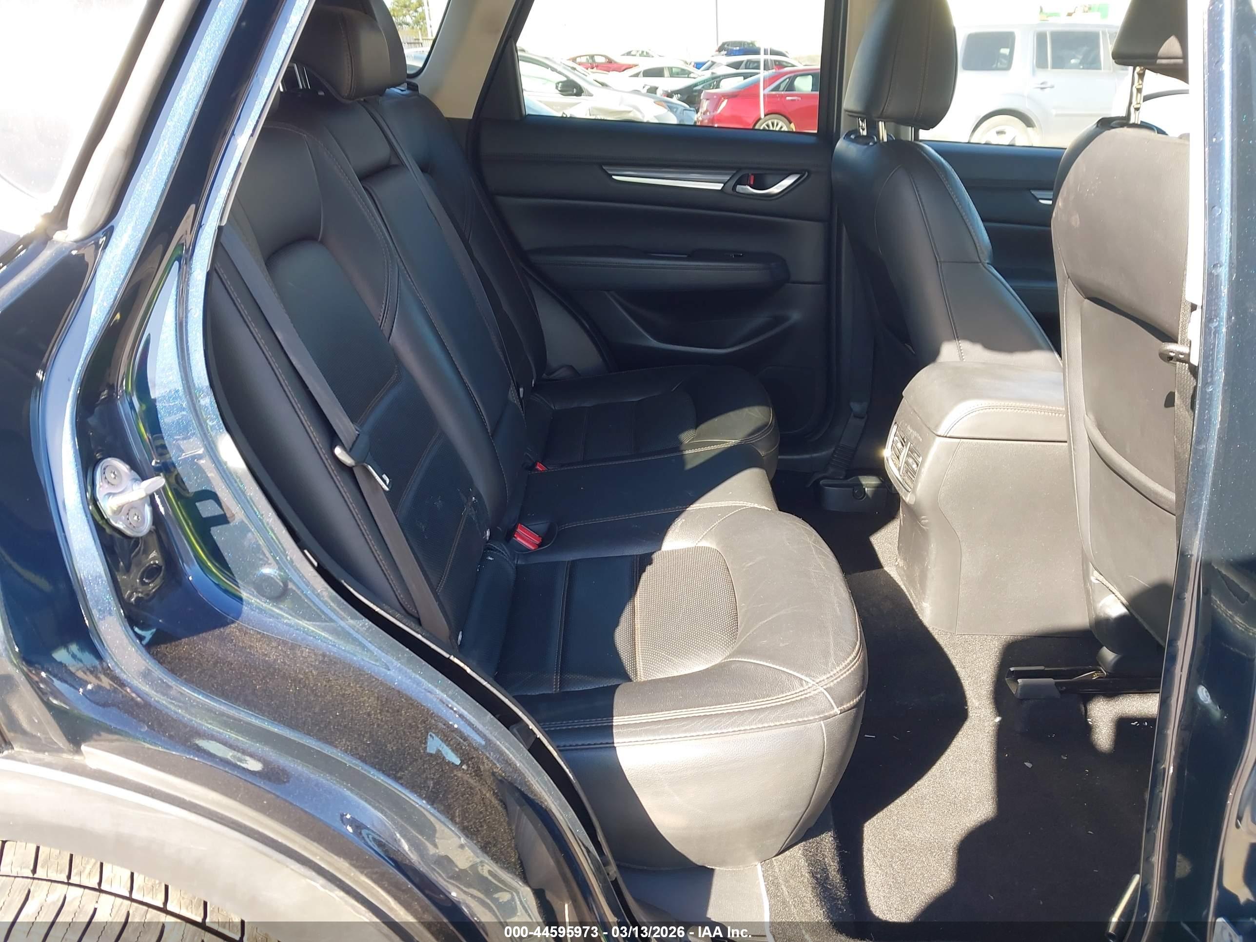 MAZDA CX-5 image 8