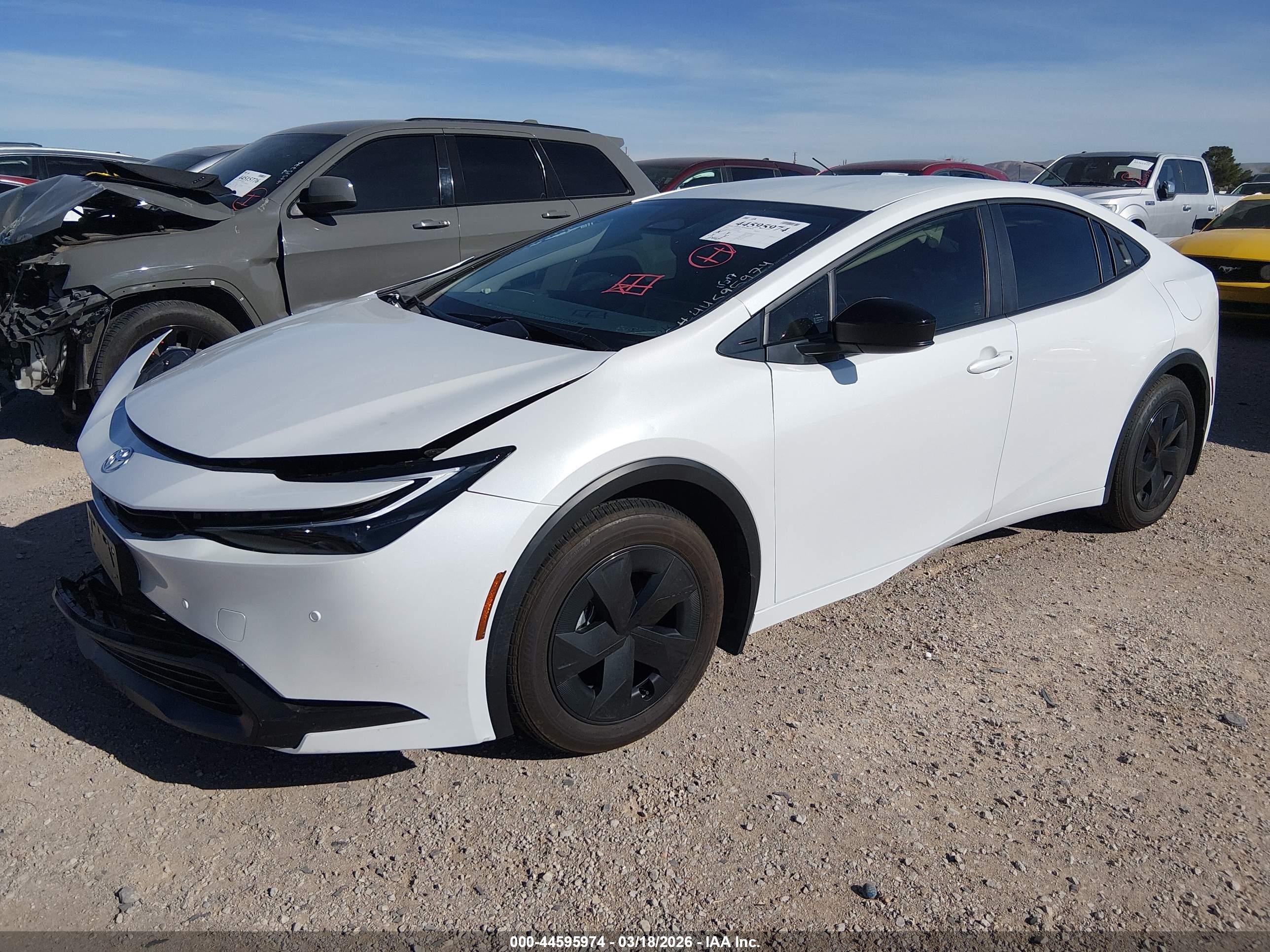 TOYOTA PRIUS image 2