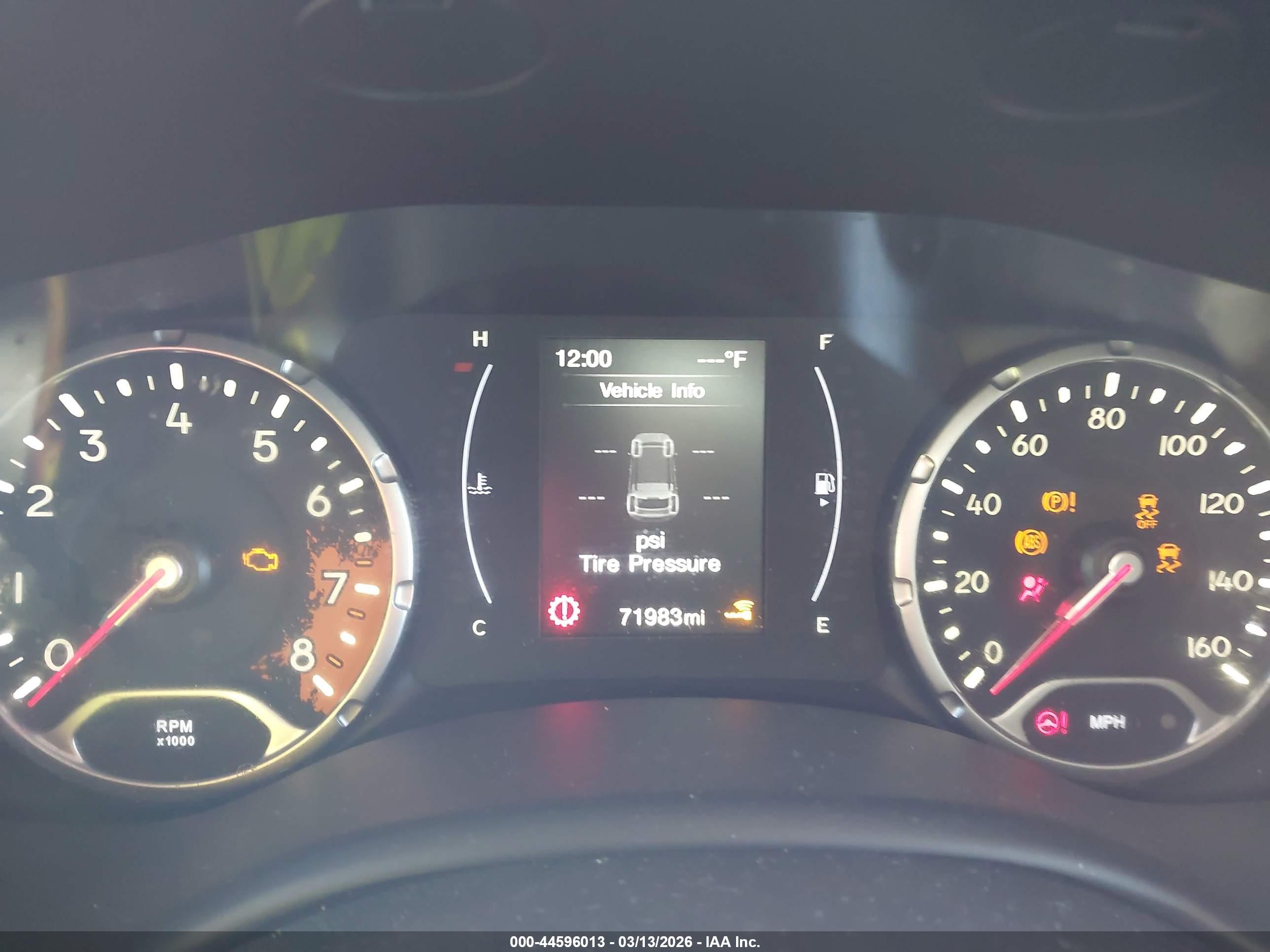 JEEP RENEGADE image 7