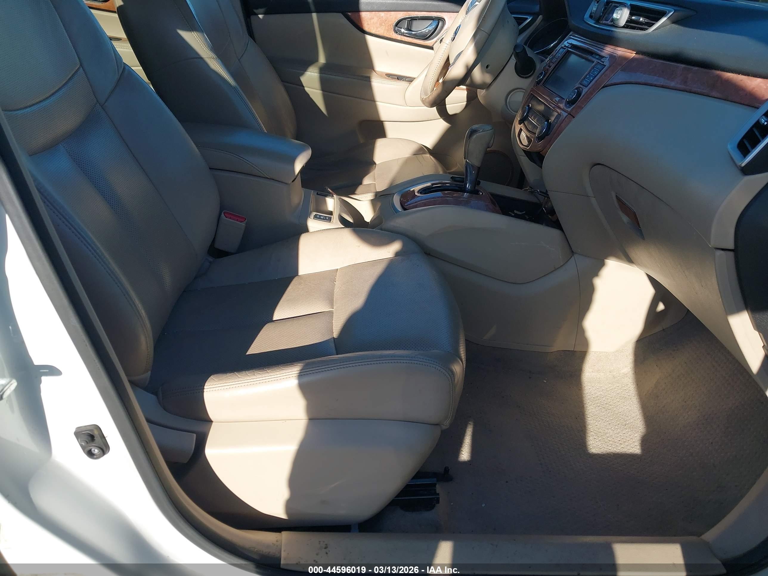 NISSAN ROGUE image 5