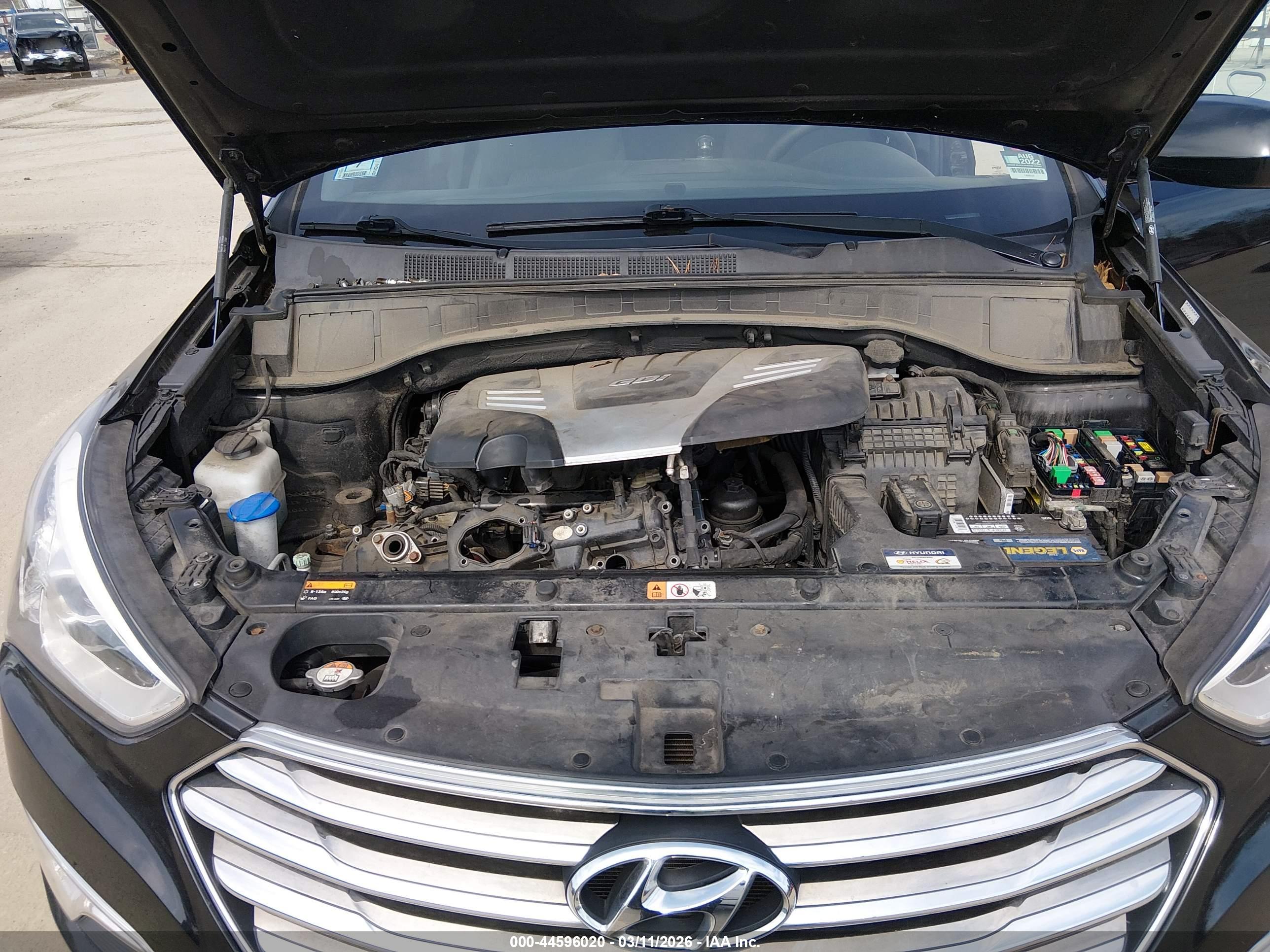 HYUNDAI SANTA image 10