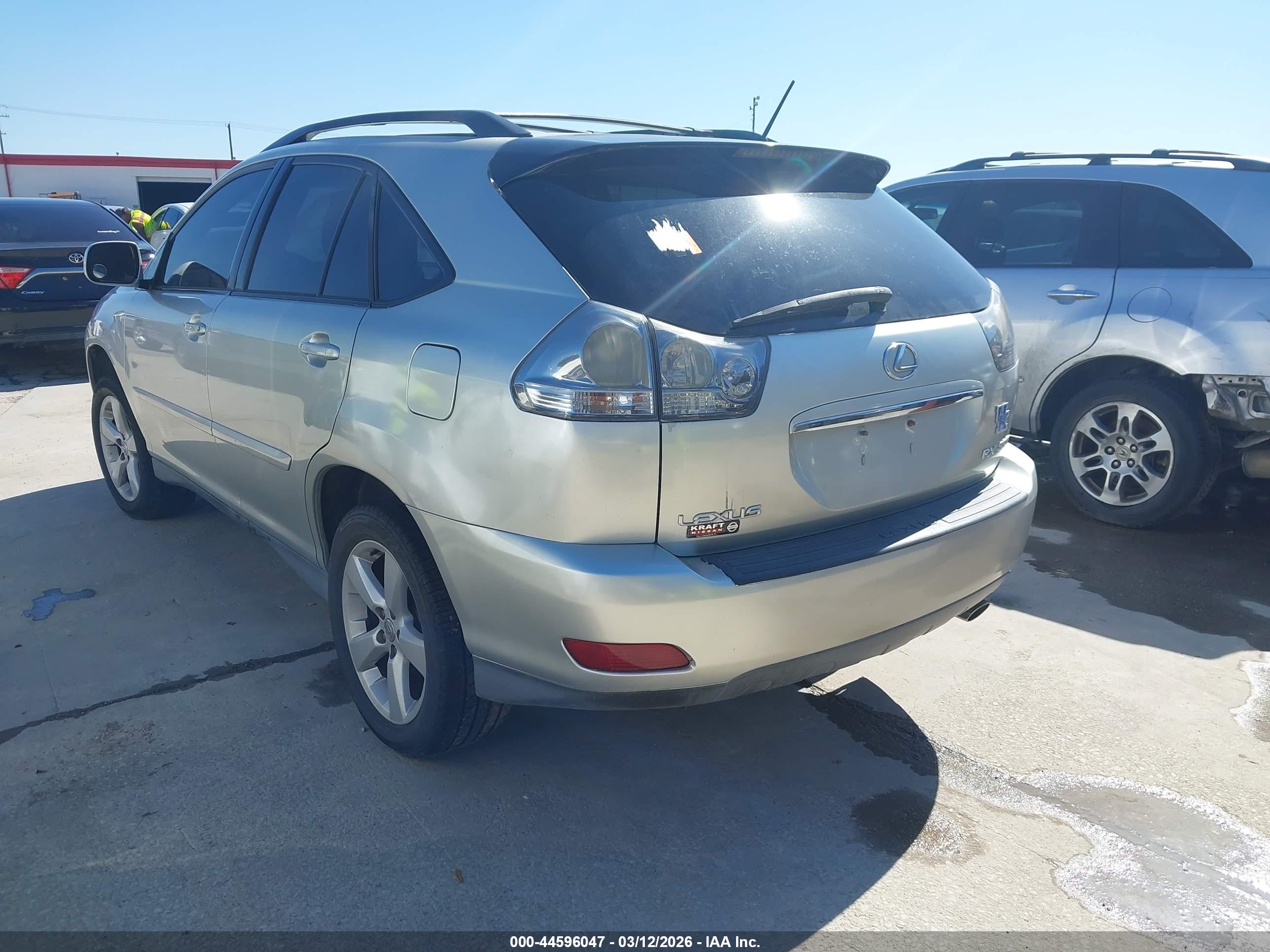 LEXUS RX image 3