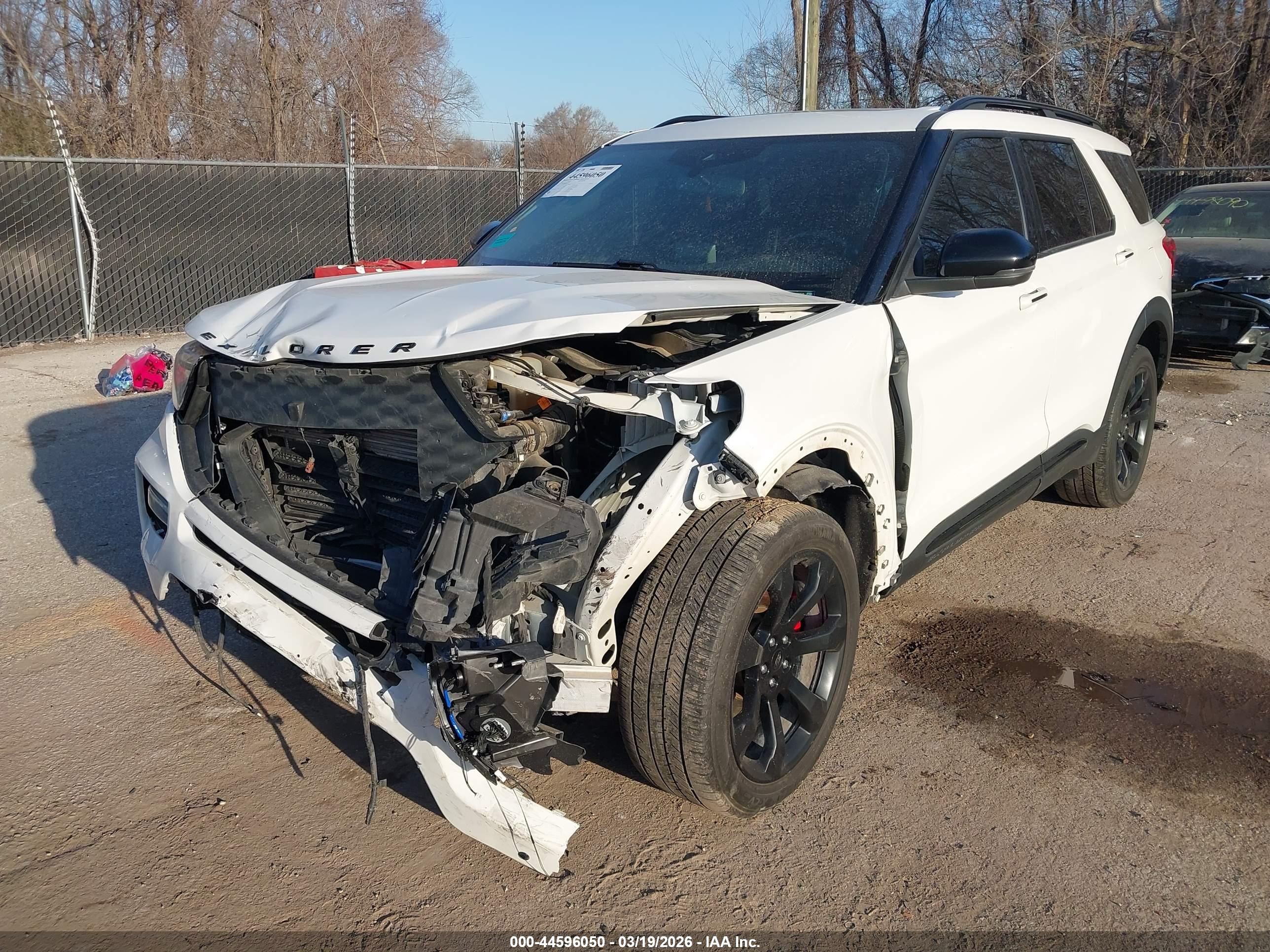 FORD EXPLORER image 2