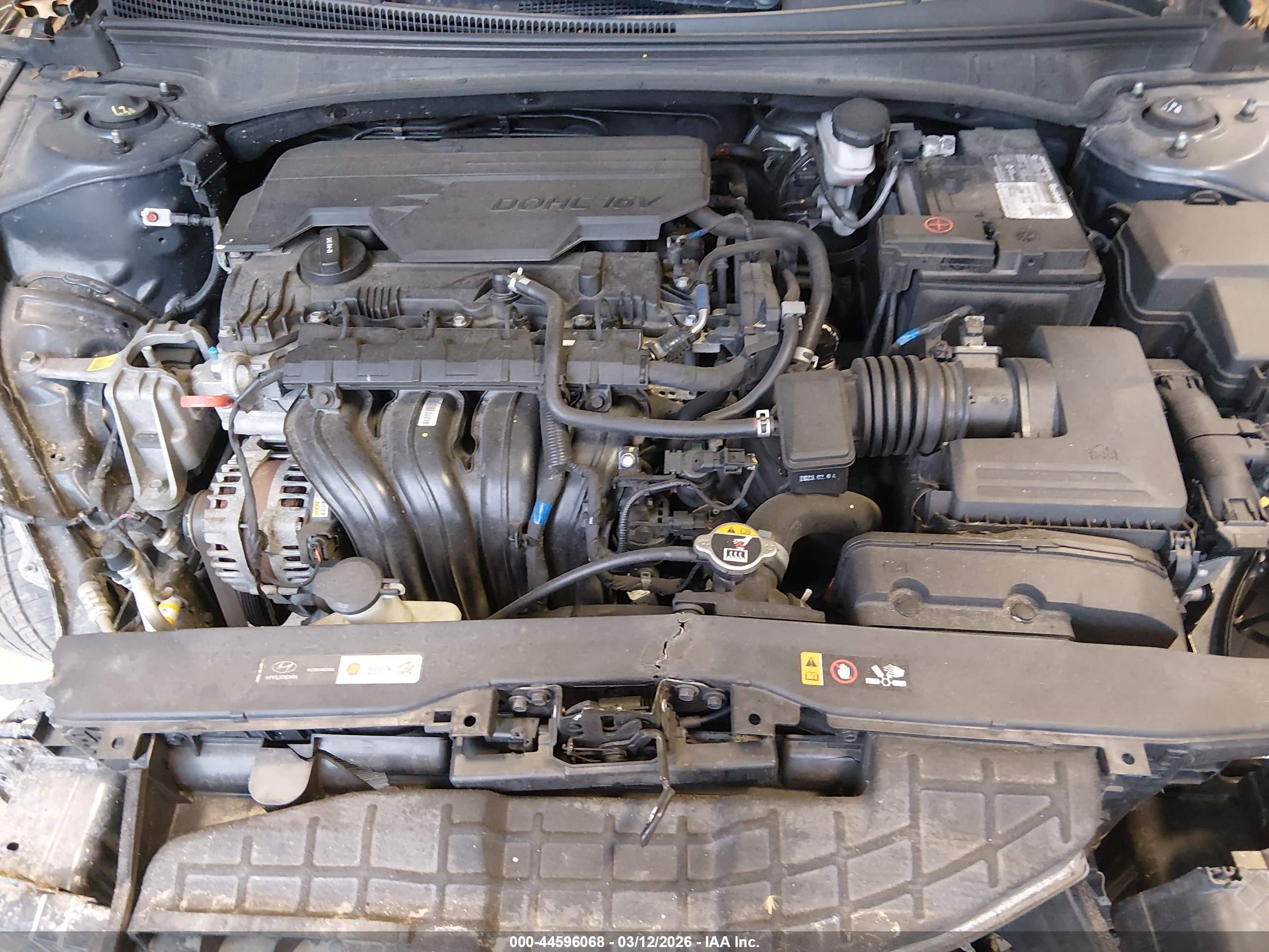 HYUNDAI ELANTRA image 10