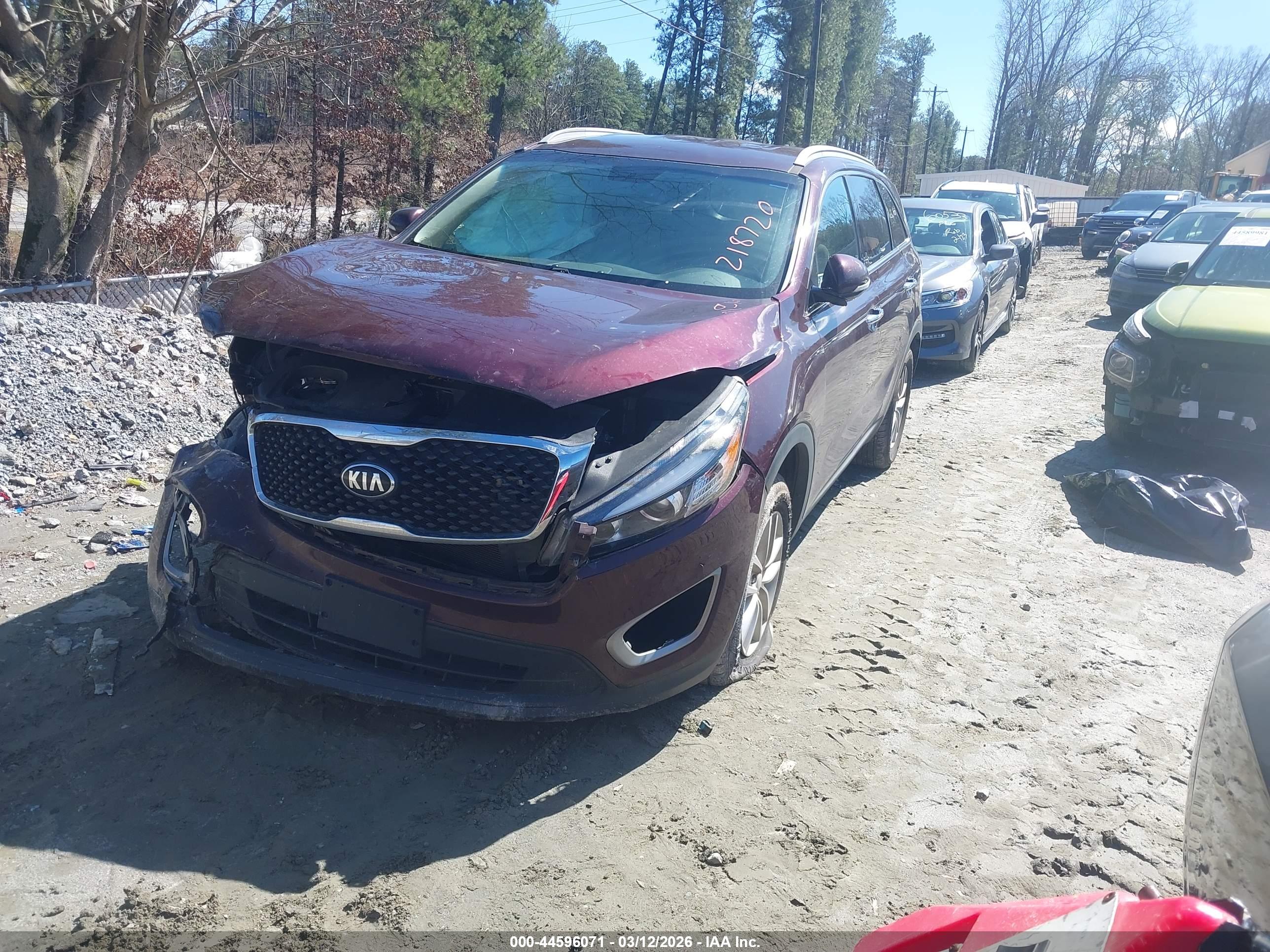 KIA SORENTO image 2