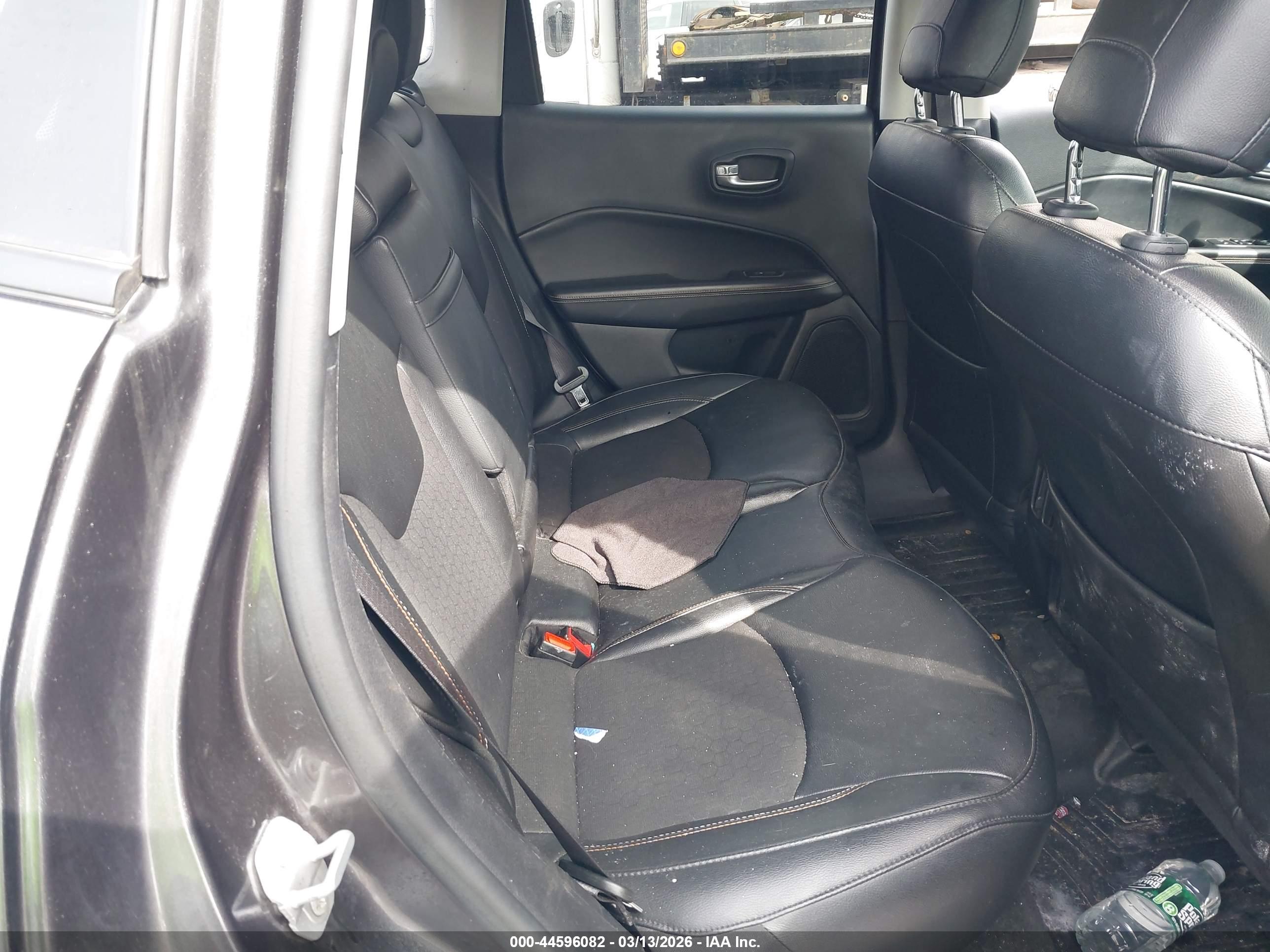 JEEP COMPASS image 8