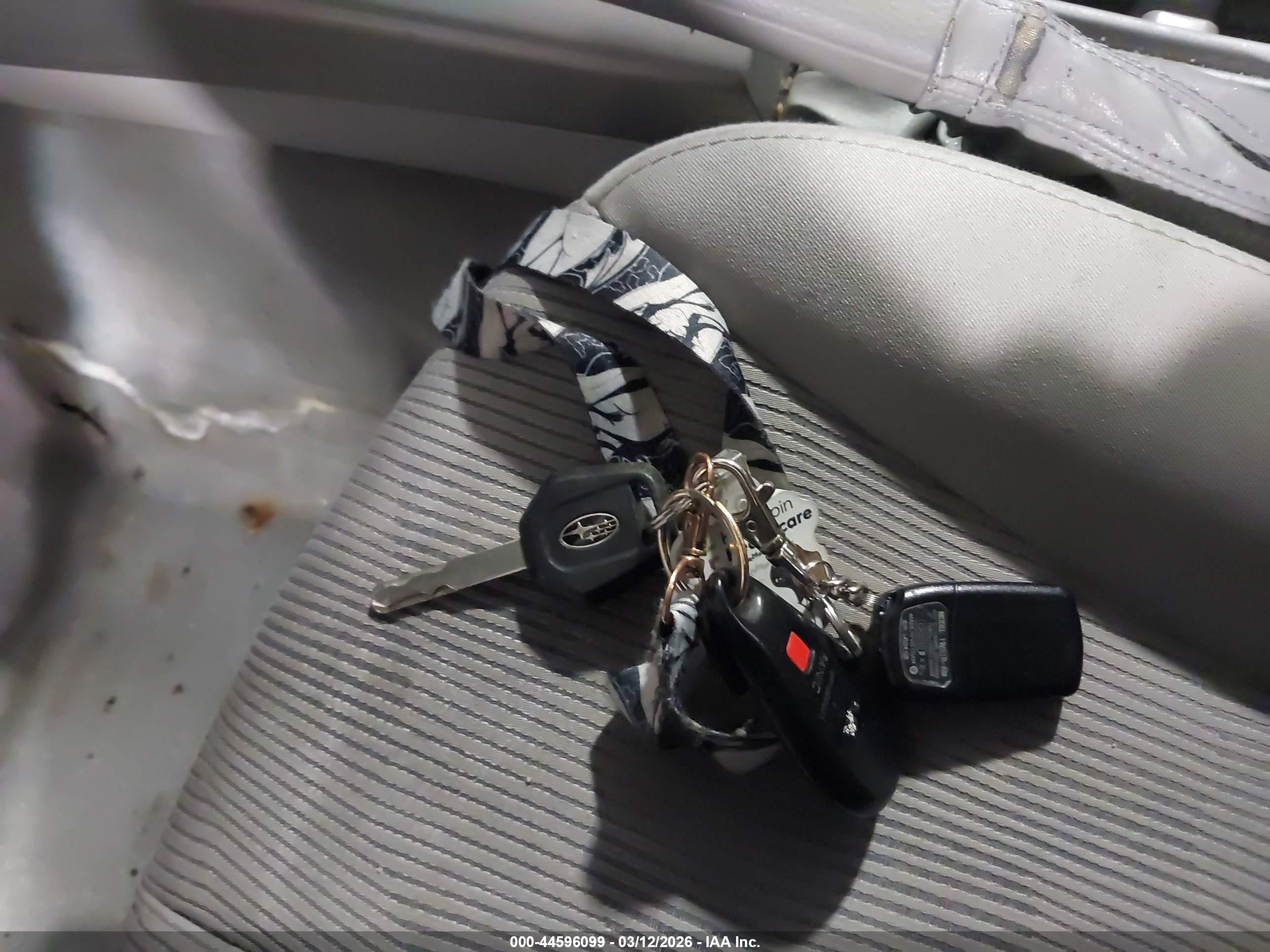 SUBARU FORESTER image 11