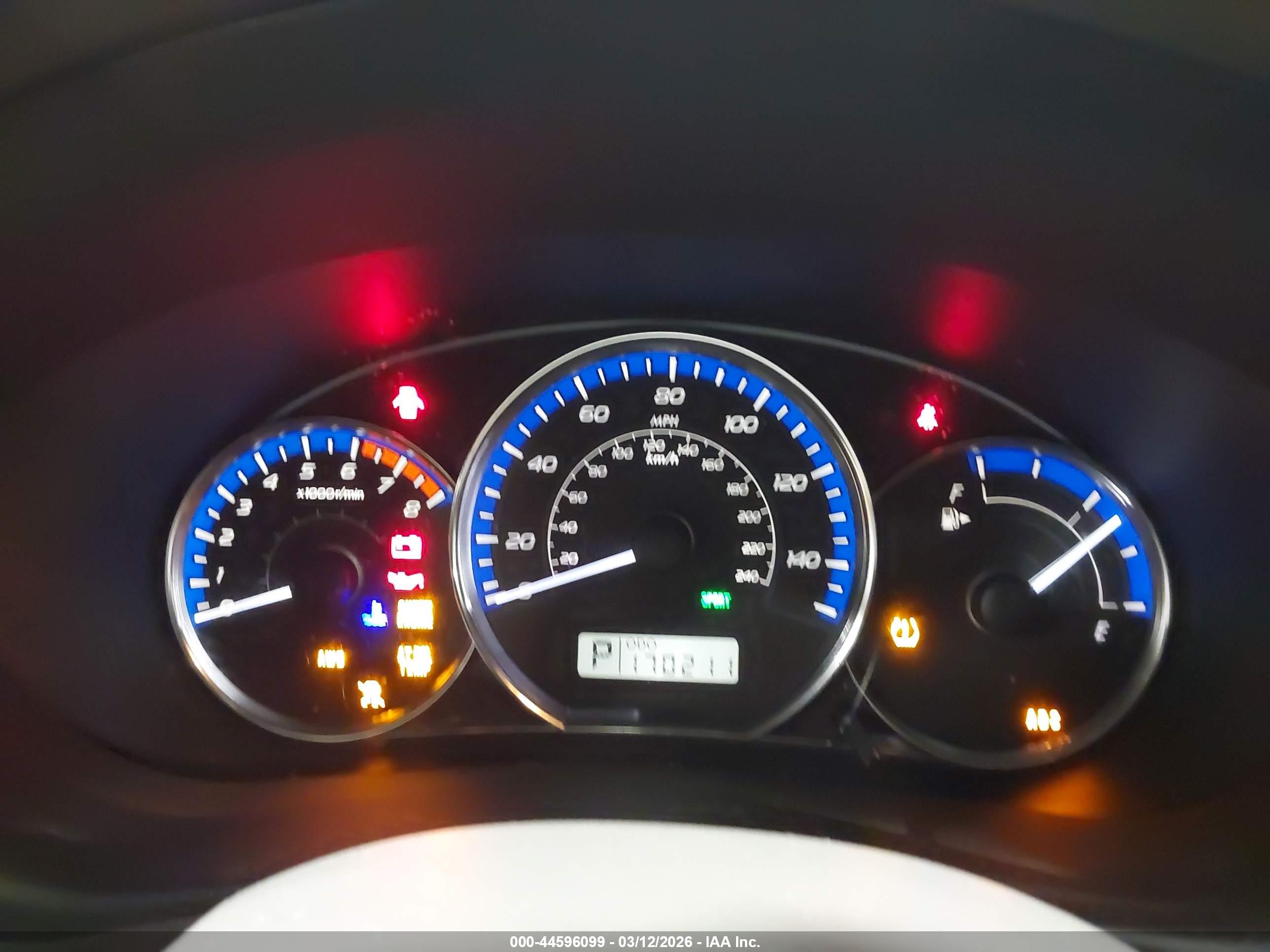 SUBARU FORESTER image 7