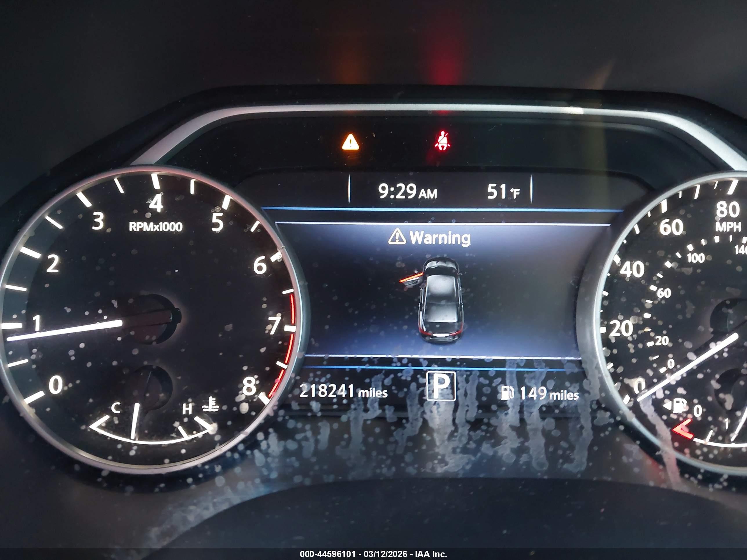 NISSAN MAXIMA image 7