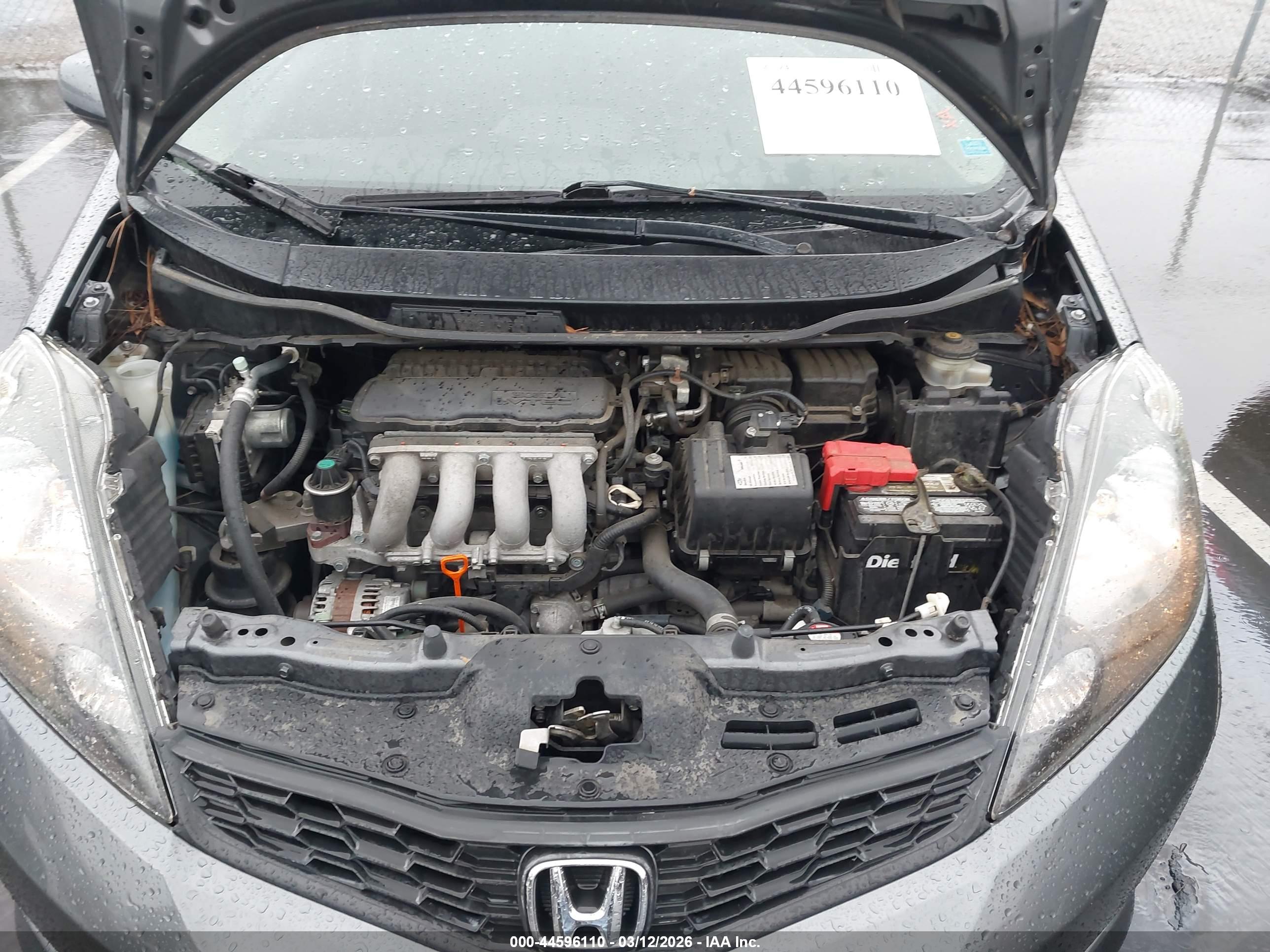 HONDA FIT image 10