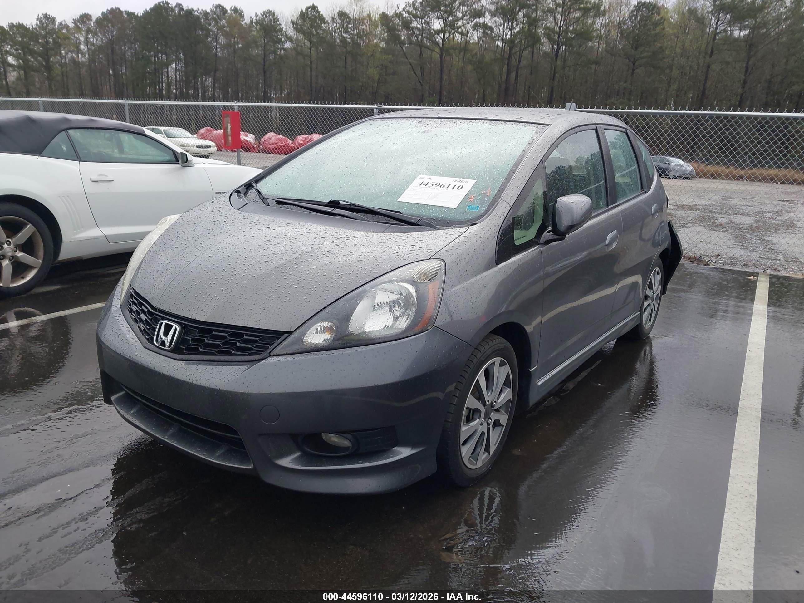 HONDA FIT image 2