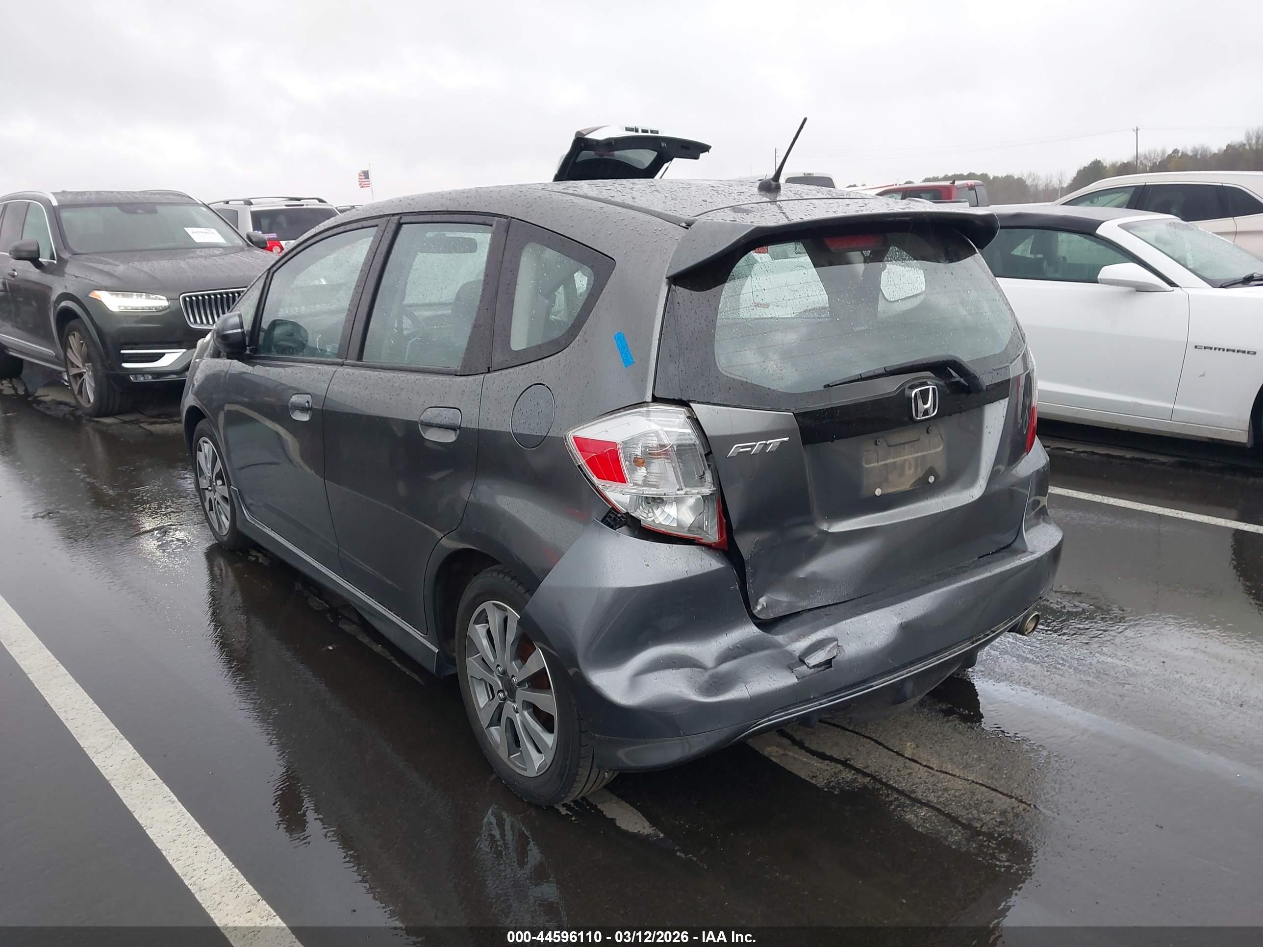 HONDA FIT image 3