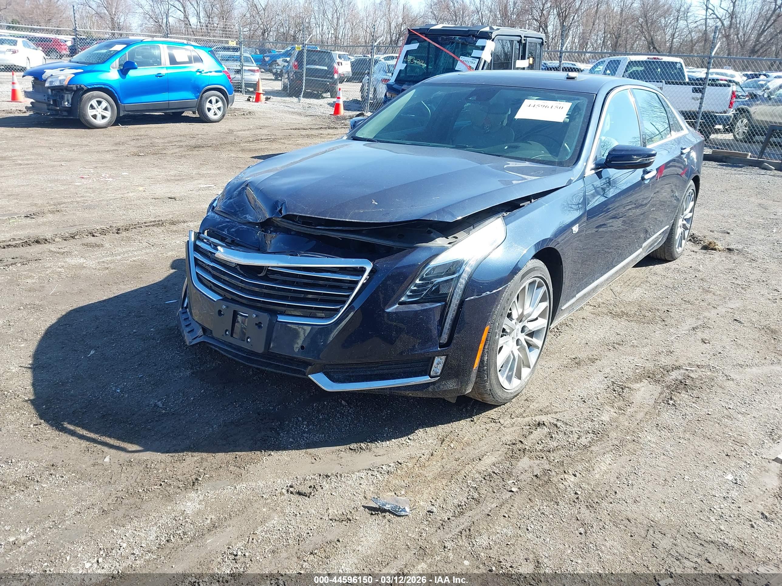 CADILLAC CT6 image 2