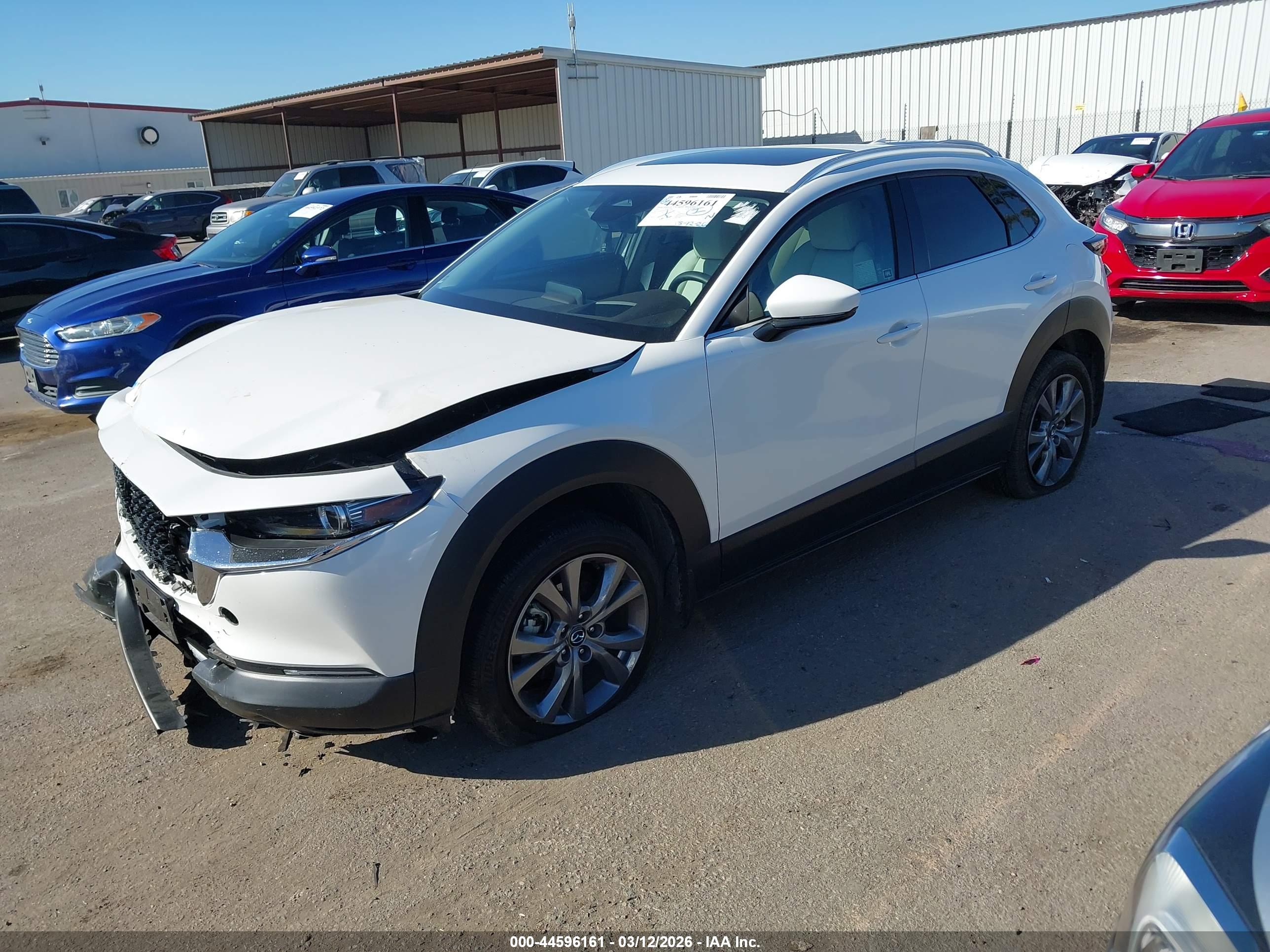 MAZDA CX-30 image 2