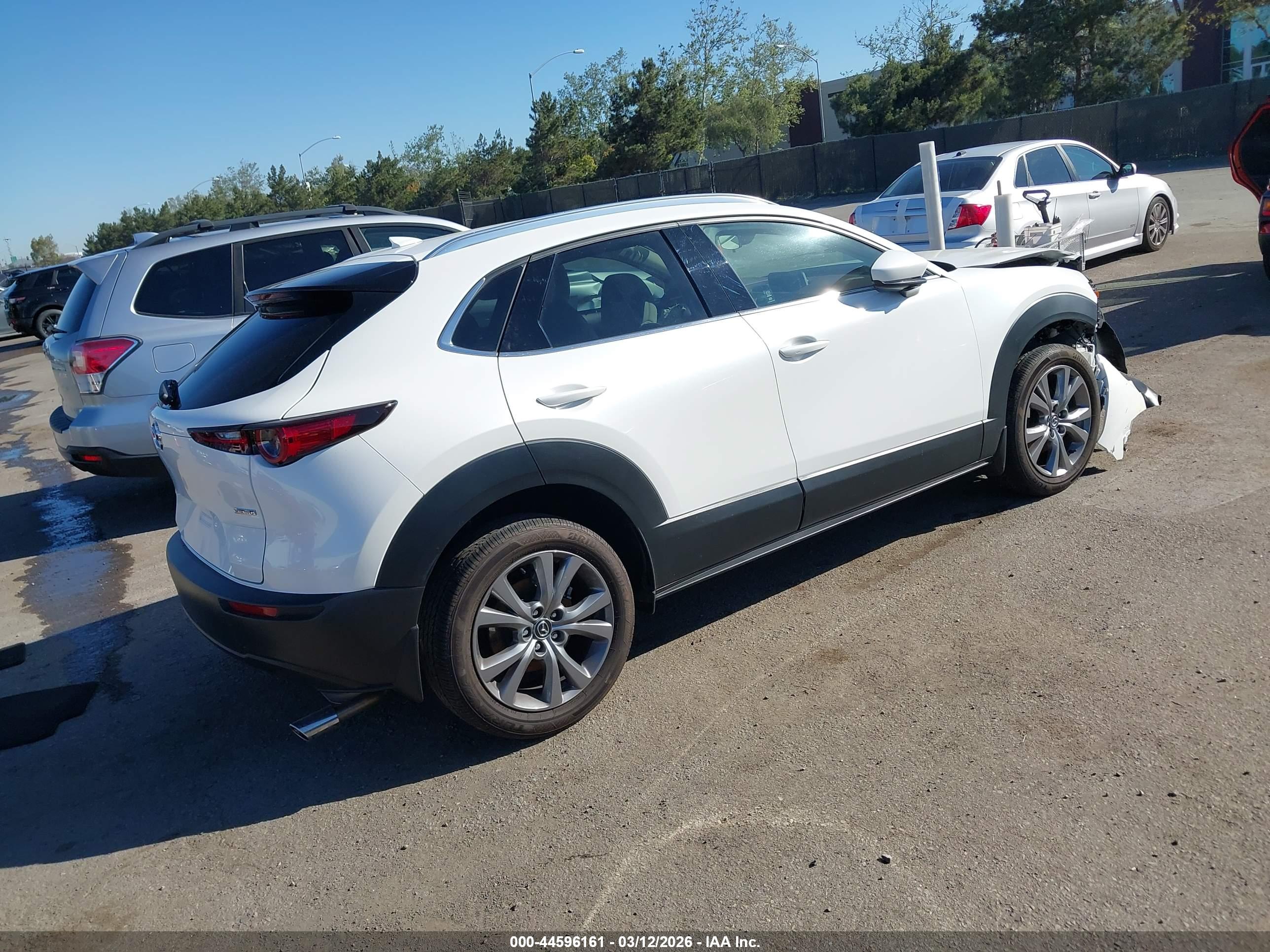 MAZDA CX-30 image 4