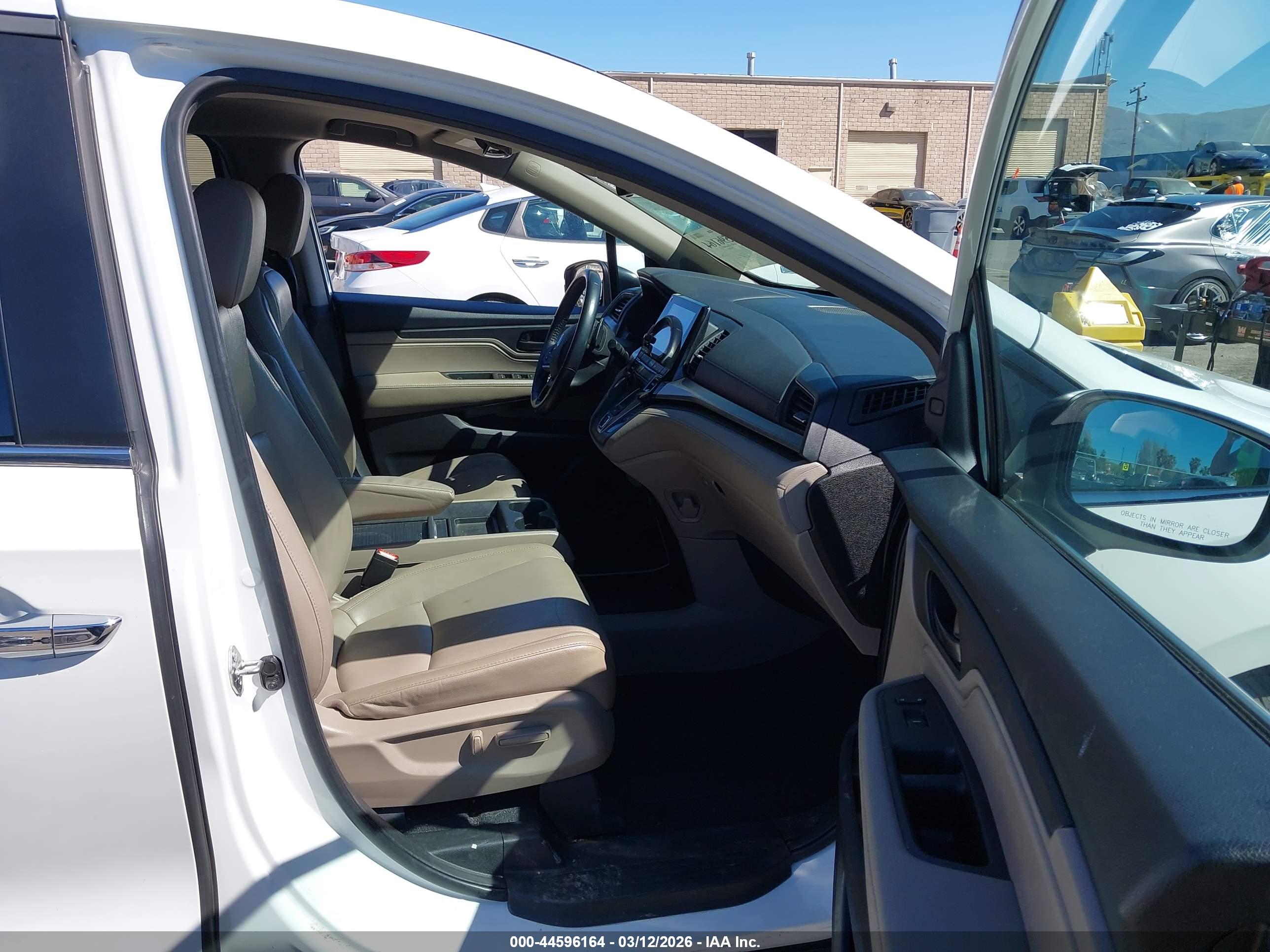 HONDA ODYSSEY image 5