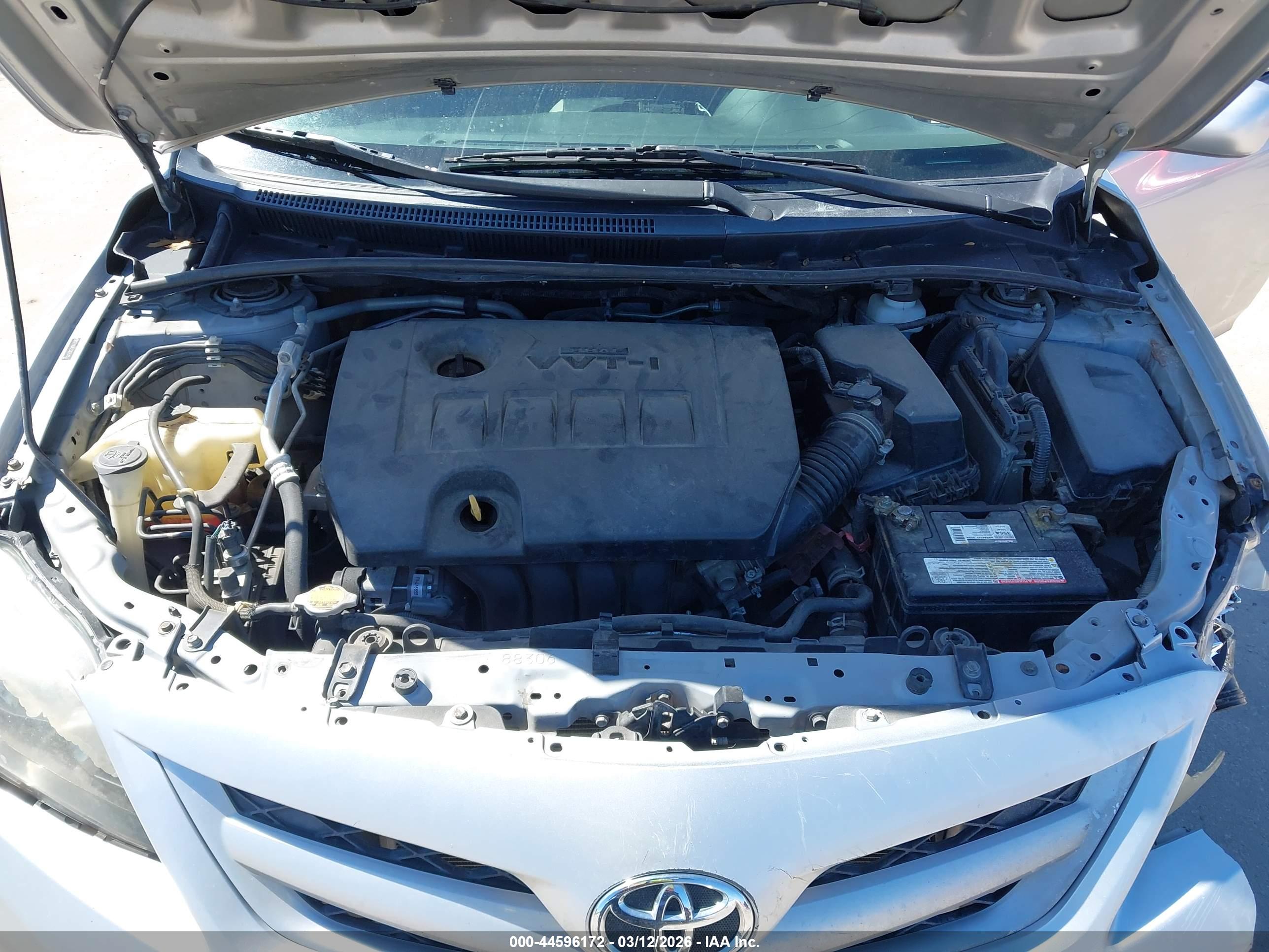 TOYOTA COROLLA image 10