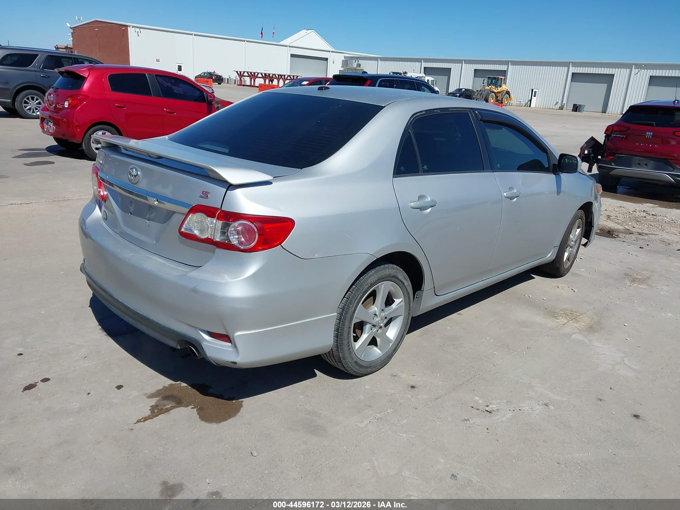 TOYOTA COROLLA image 4