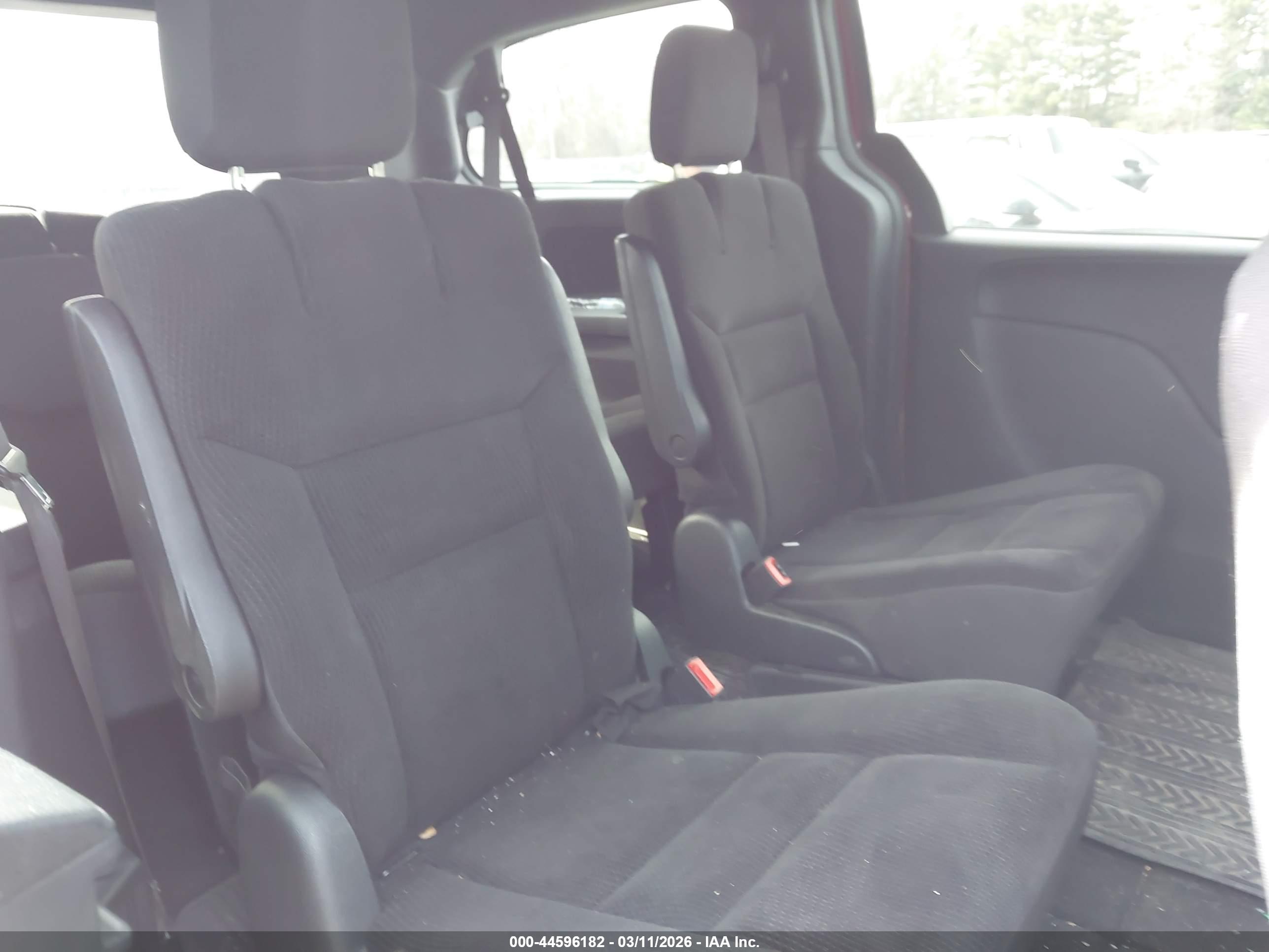 DODGE GRAND image 8