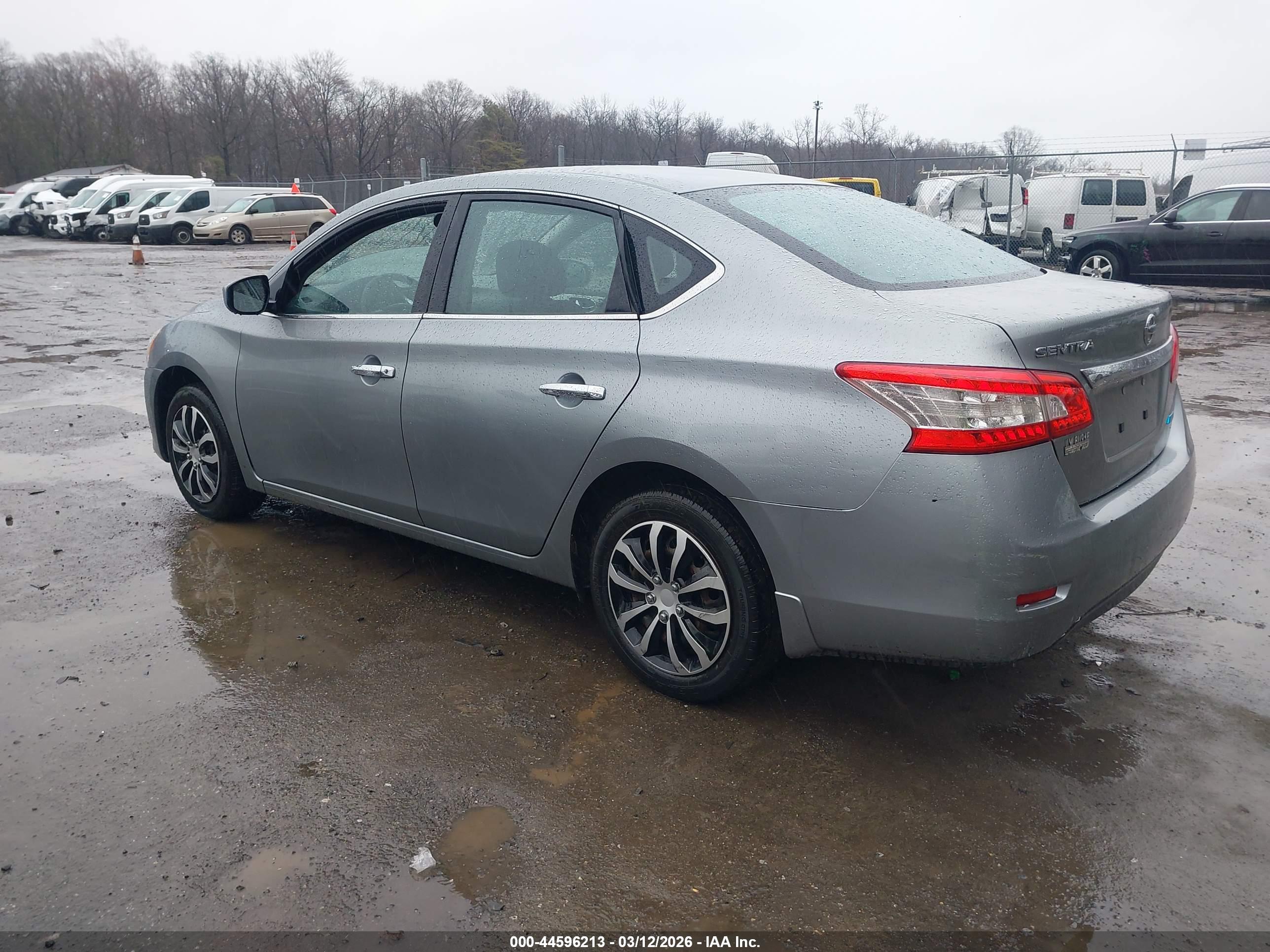 NISSAN SENTRA image 3