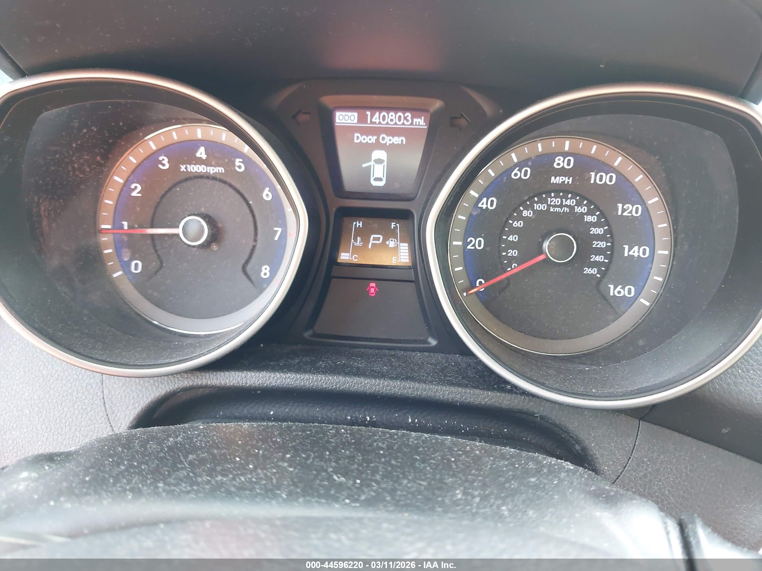 HYUNDAI ELANTRA image 7