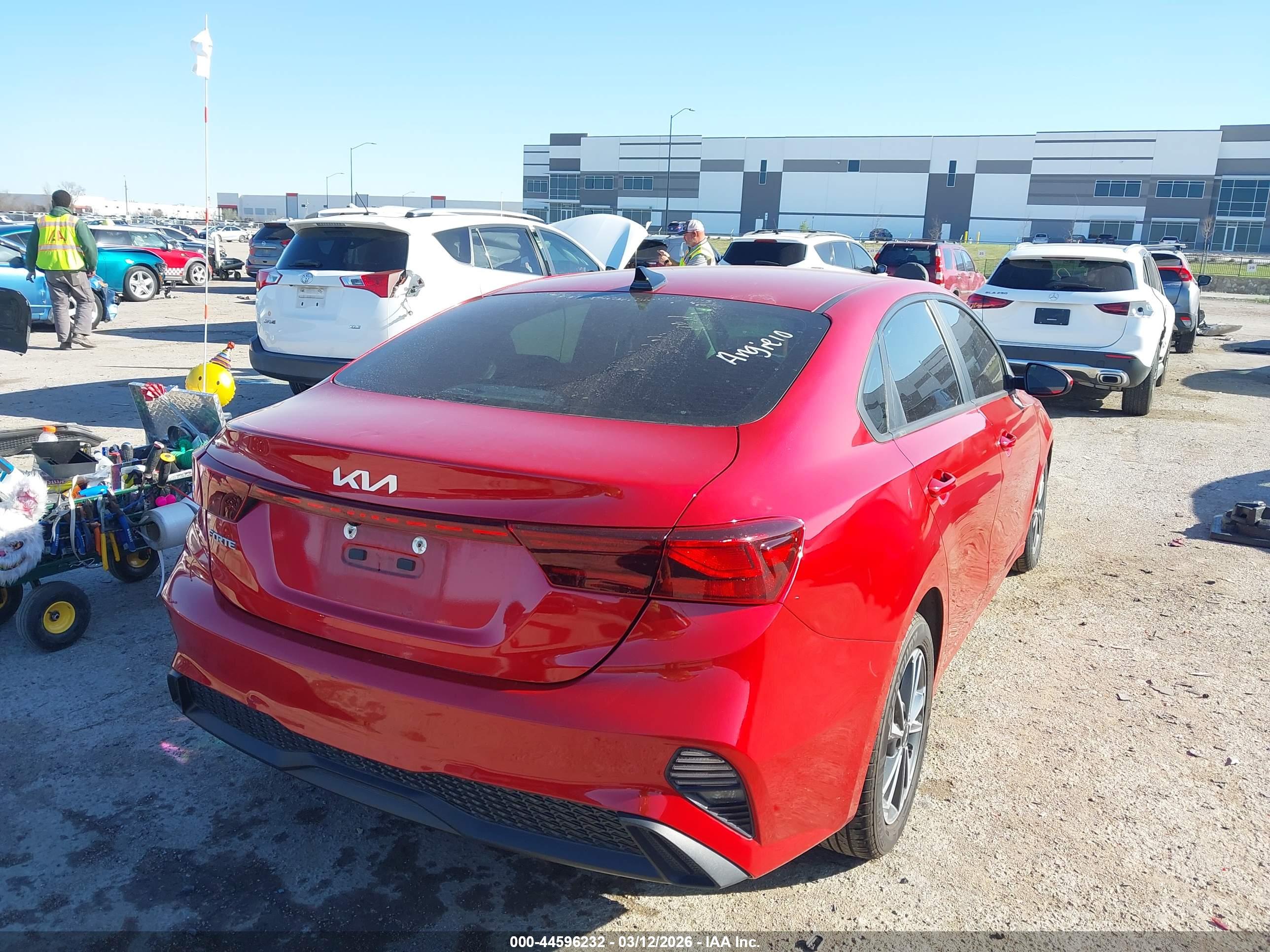 KIA FORTE image 4