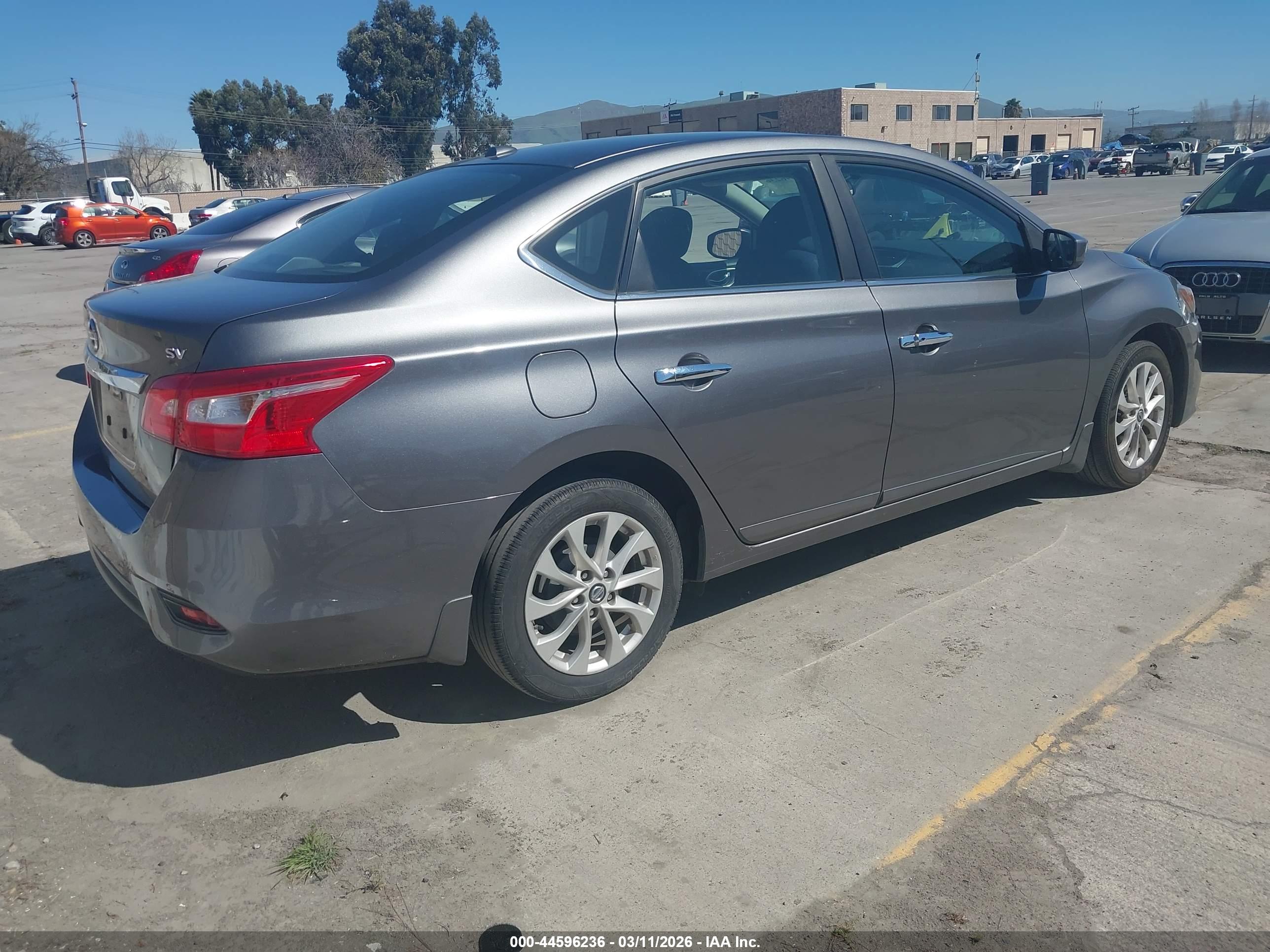 NISSAN SENTRA image 4