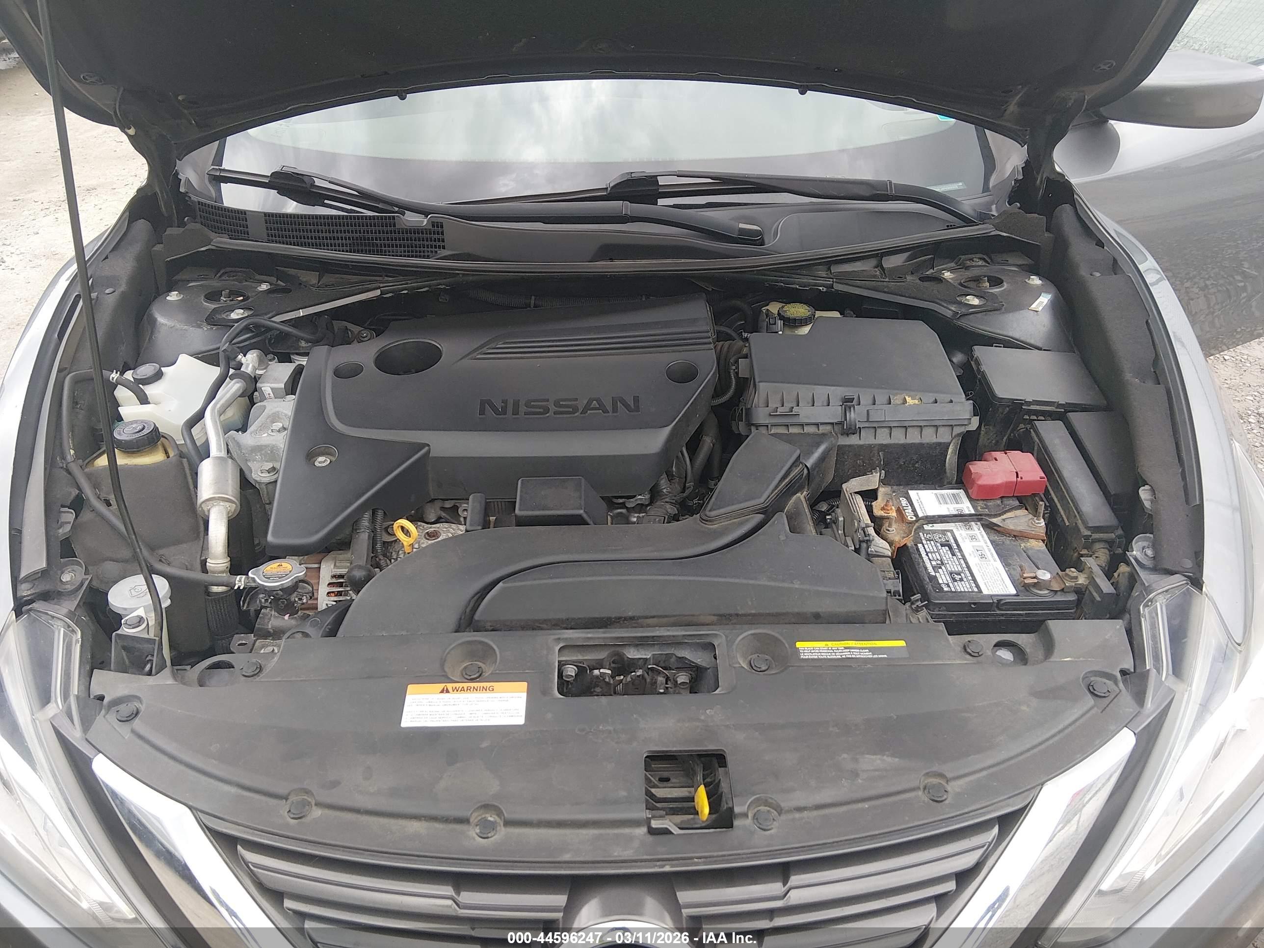 NISSAN ALTIMA image 10