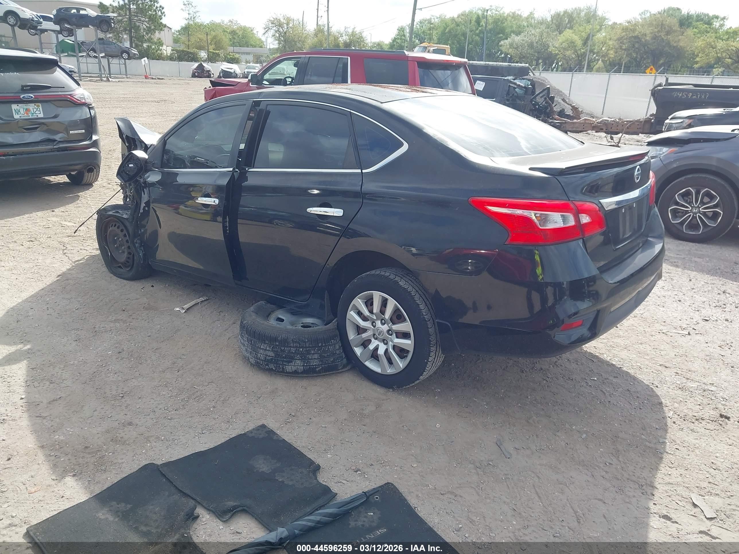 NISSAN SENTRA image 3