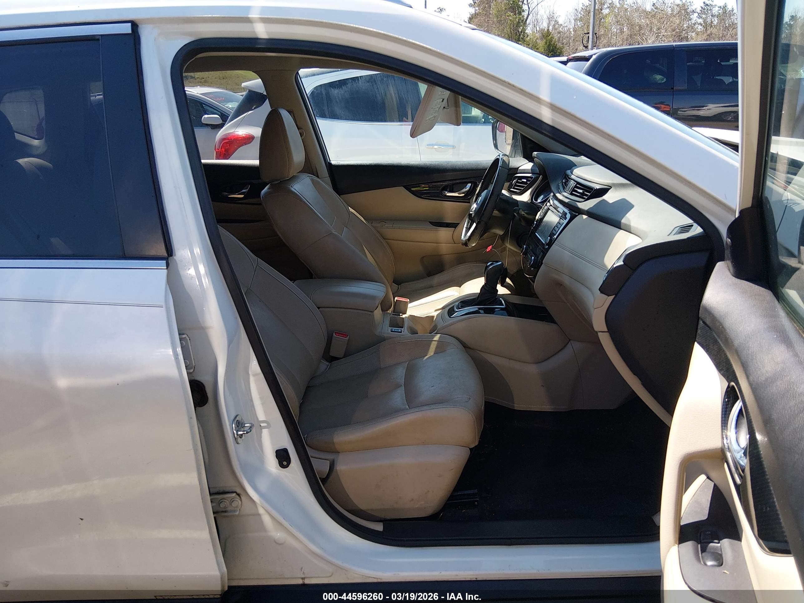 NISSAN ROGUE image 5