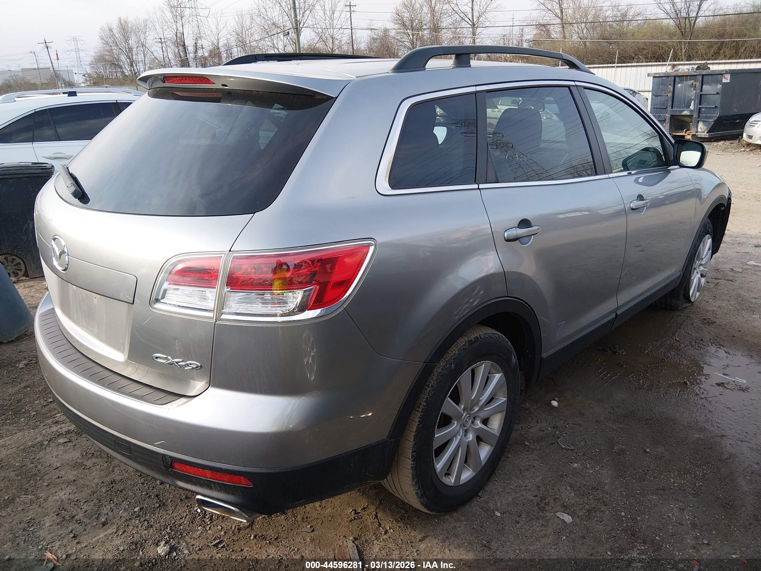 MAZDA CX-9 image 4