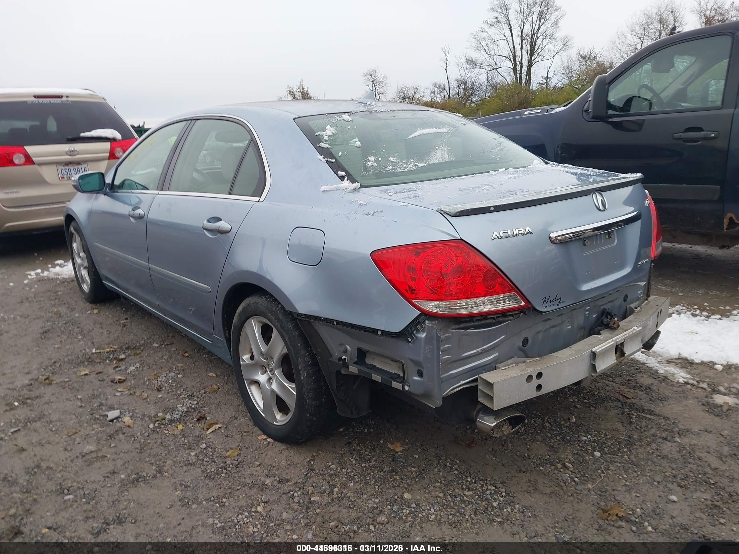 ACURA RL image 3
