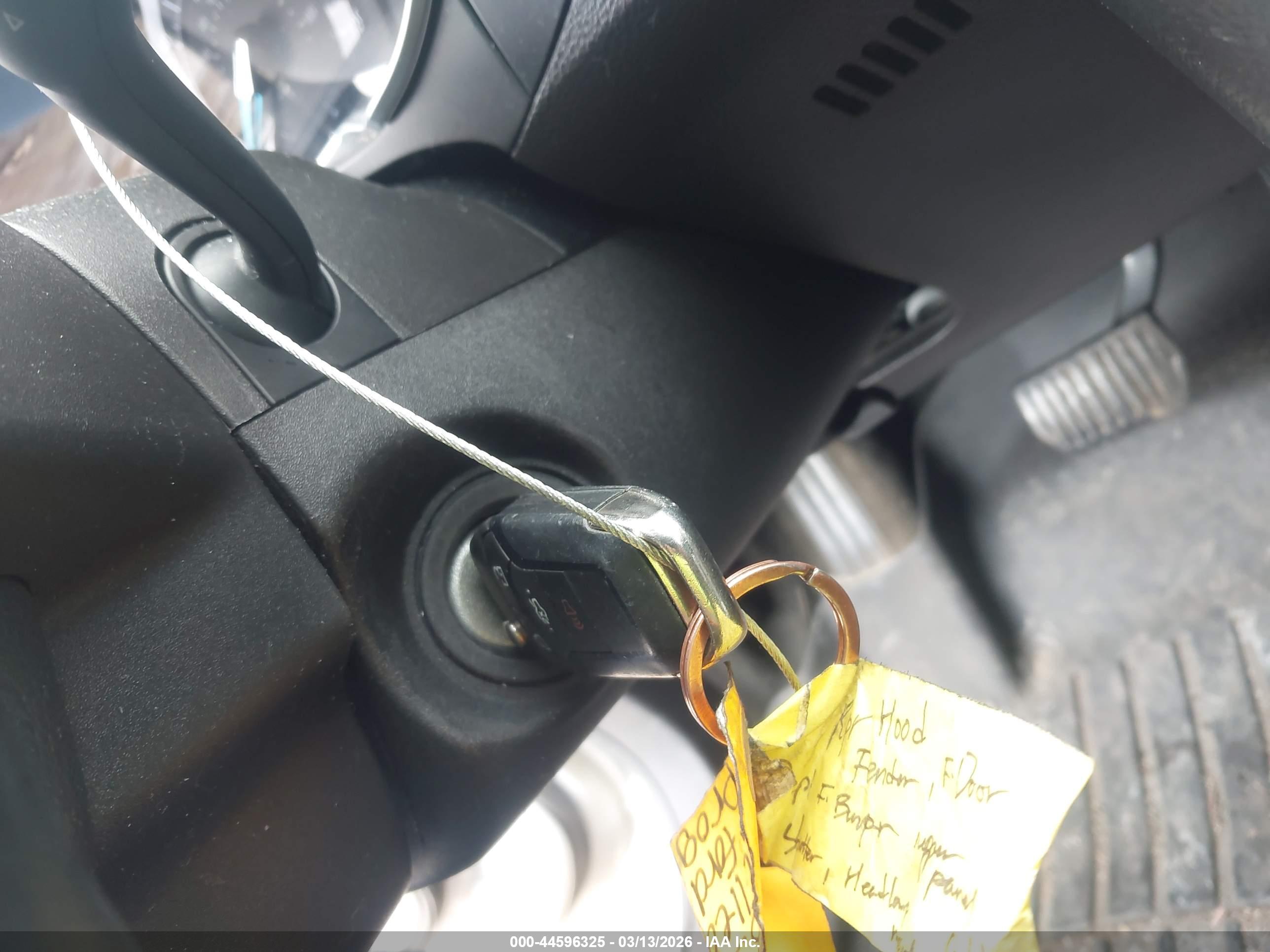 FORD FUSION image 11