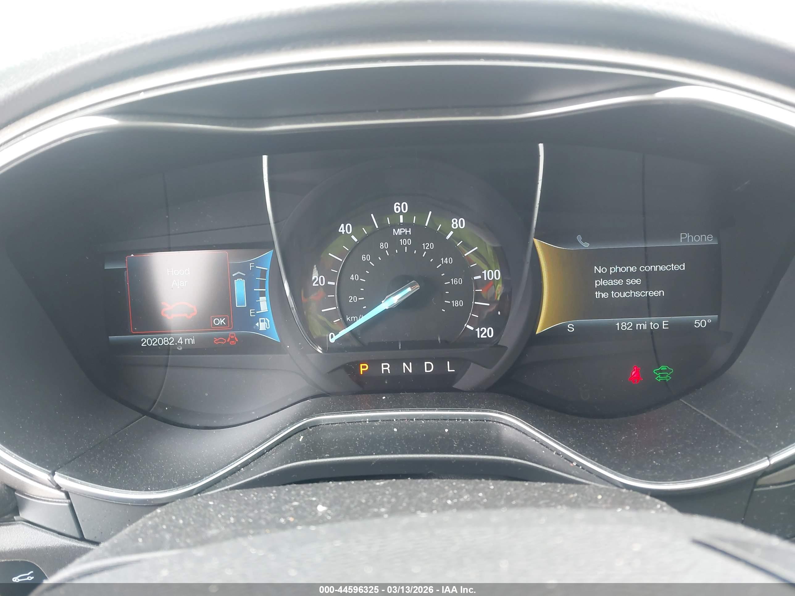 FORD FUSION image 7