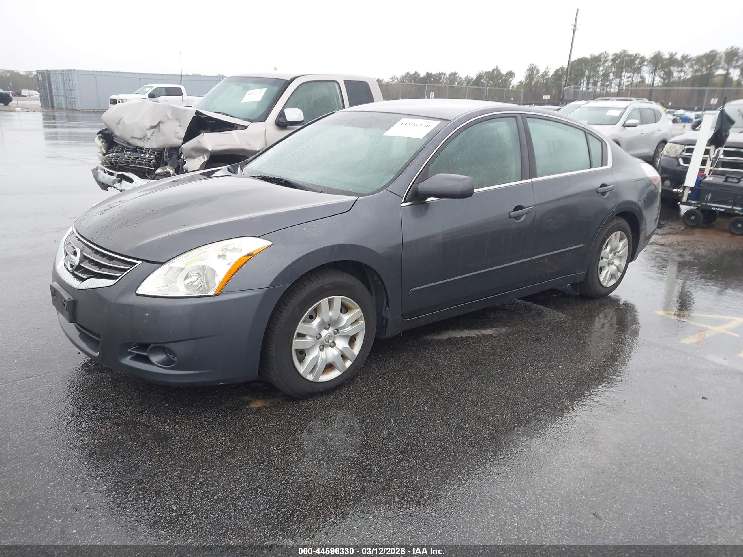 NISSAN ALTIMA image 2